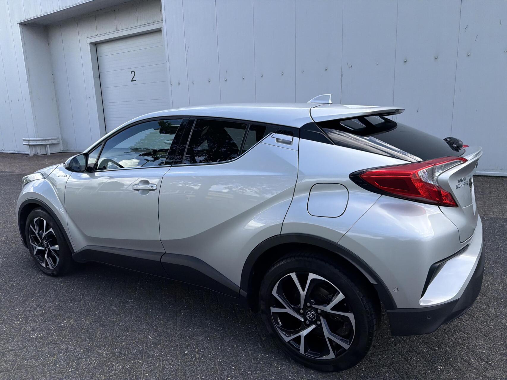 Foto van Toyota Toyota C-hr