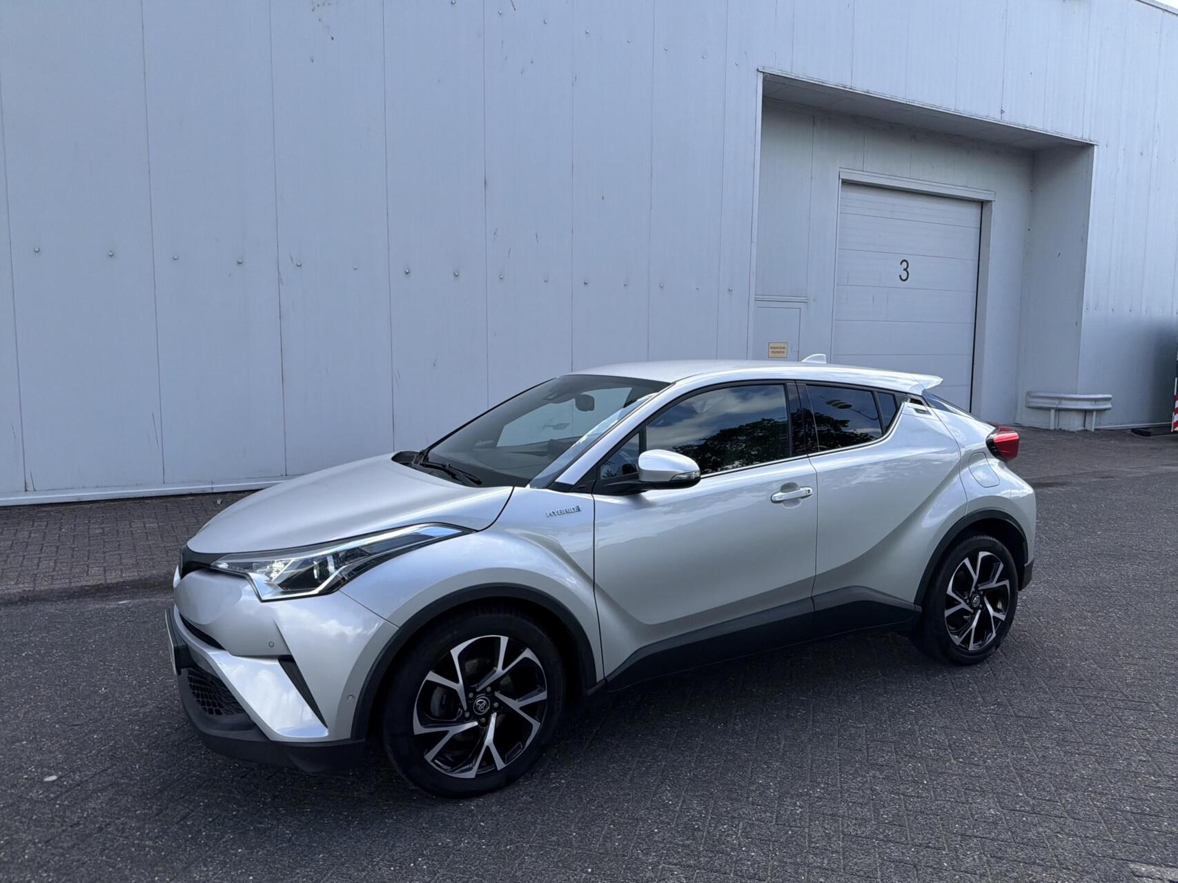 Foto van Toyota Toyota C-hr