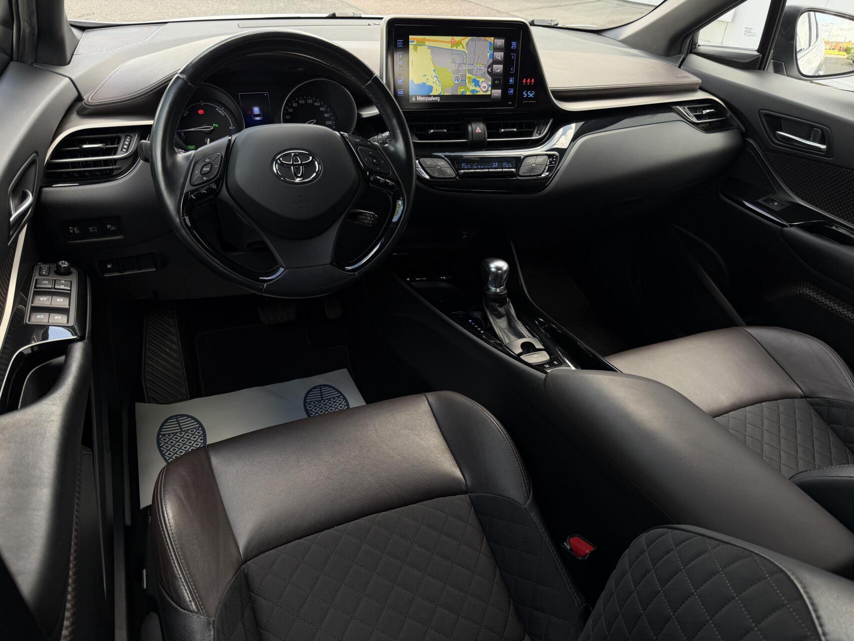 Foto van Toyota Toyota C-hr
