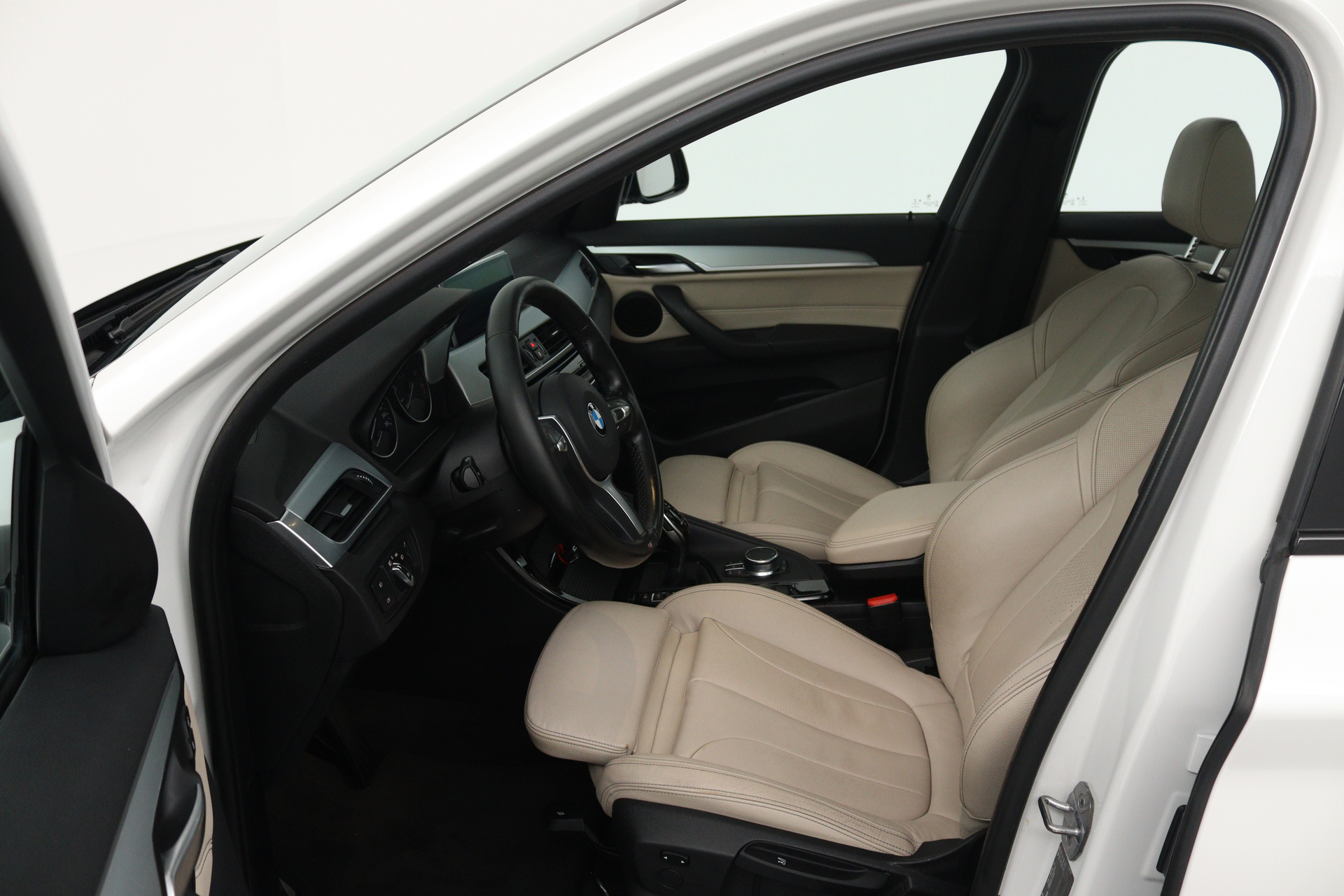 Foto van BMW X1 Sdrive20i