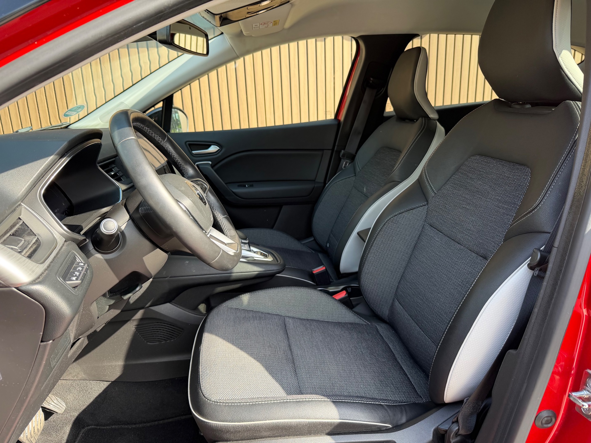 Foto van Renault Captur (e-tech Plug-in Hybrid)