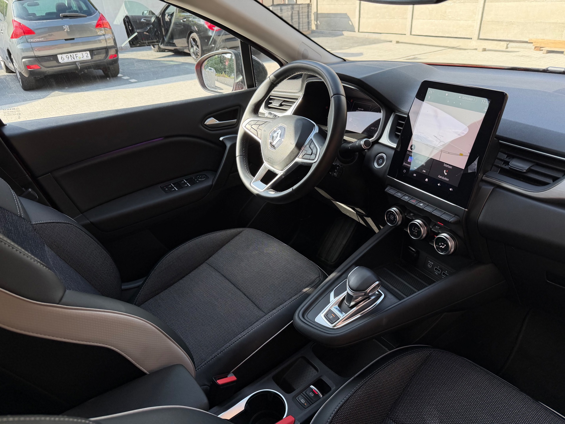 Foto van Renault Captur (e-tech Plug-in Hybrid)