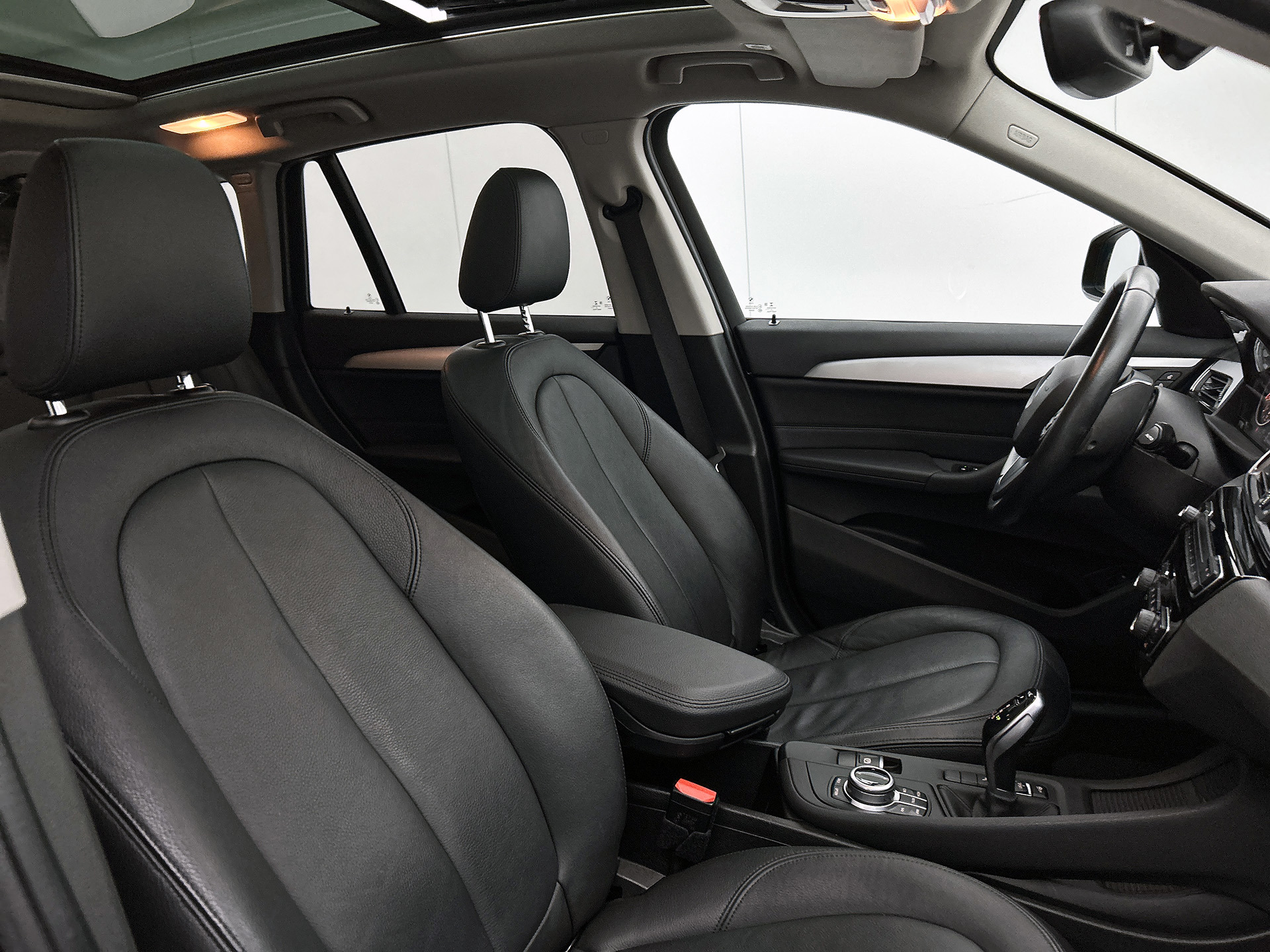Foto van BMW X1 Sdrive18i