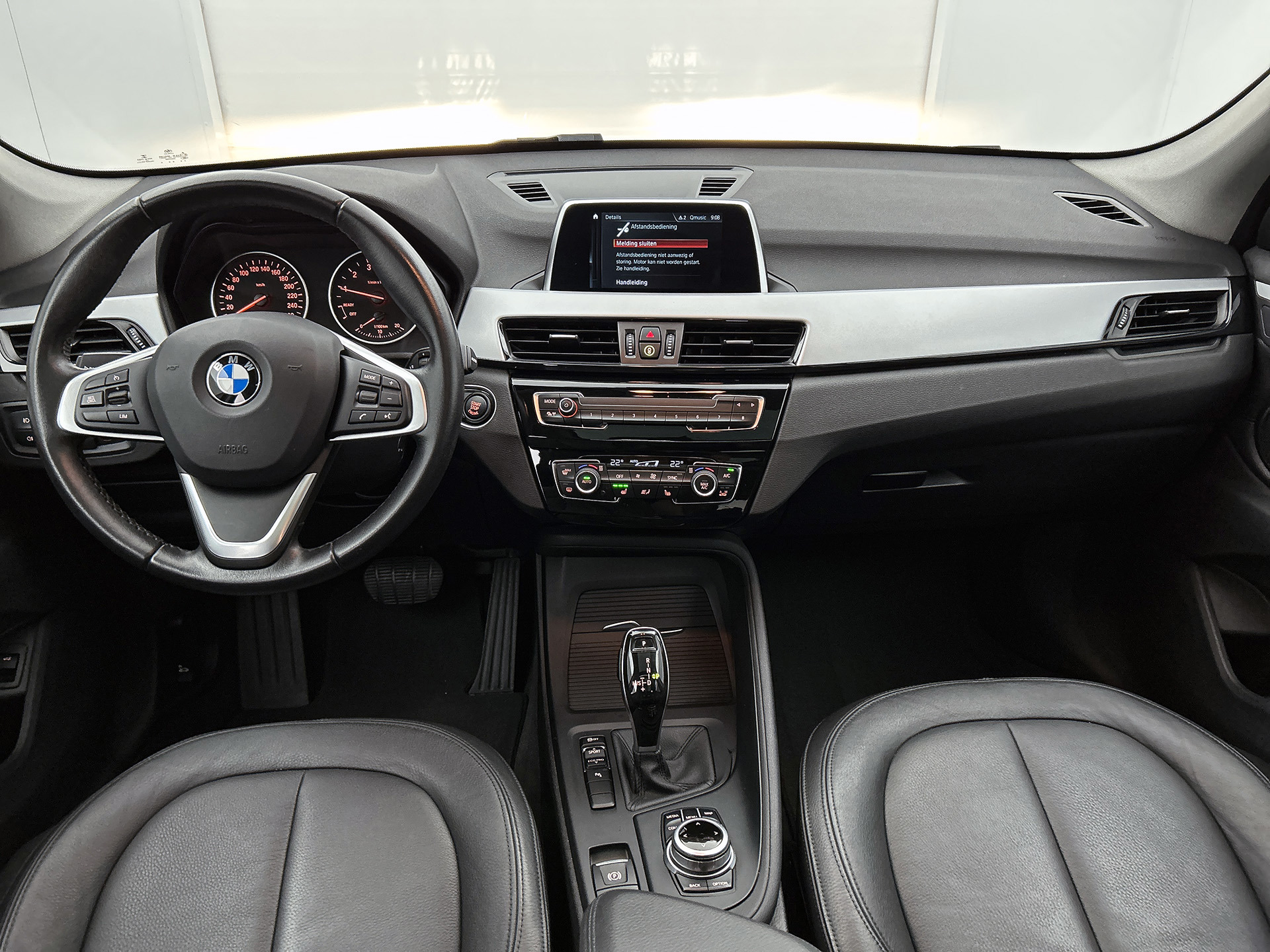 Foto van BMW X1 Sdrive18i