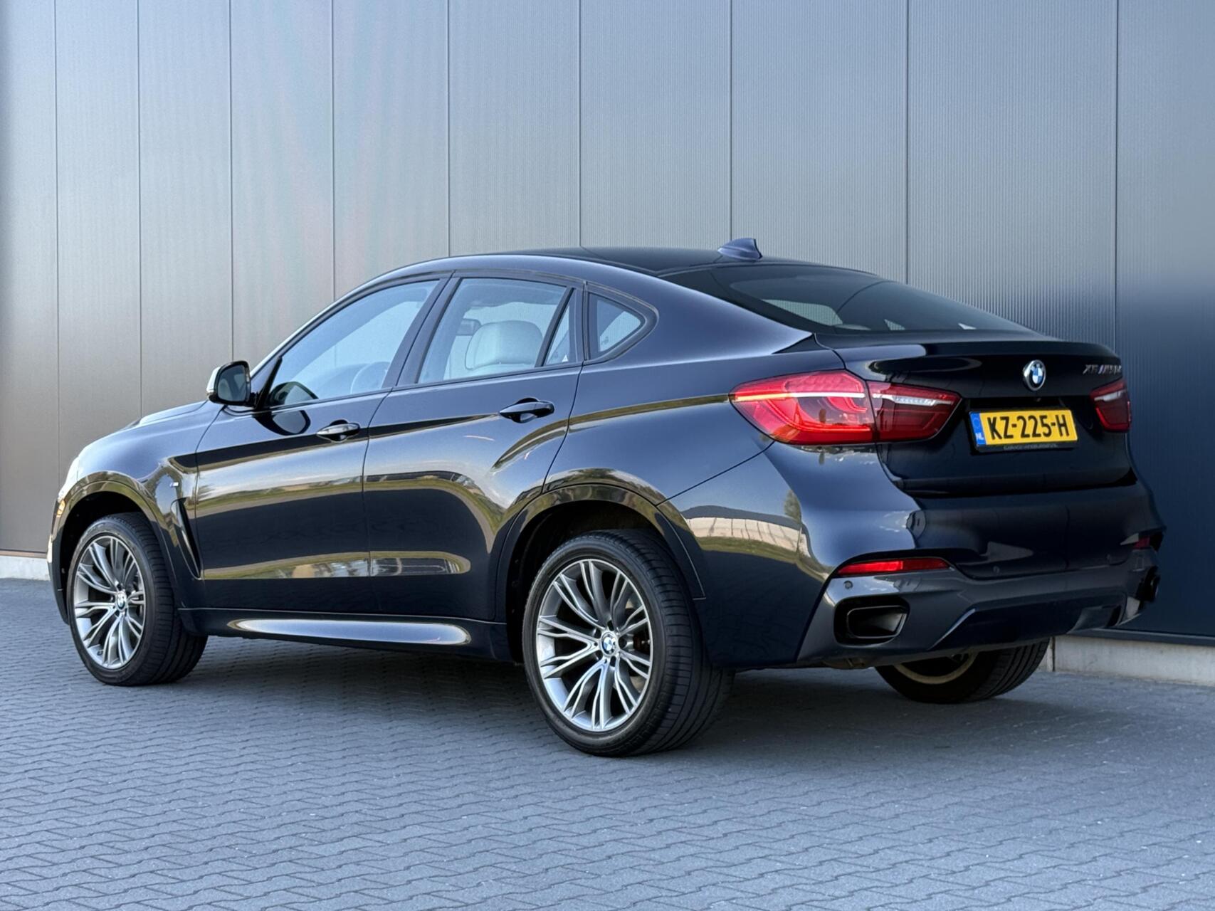 Foto van BMW X6