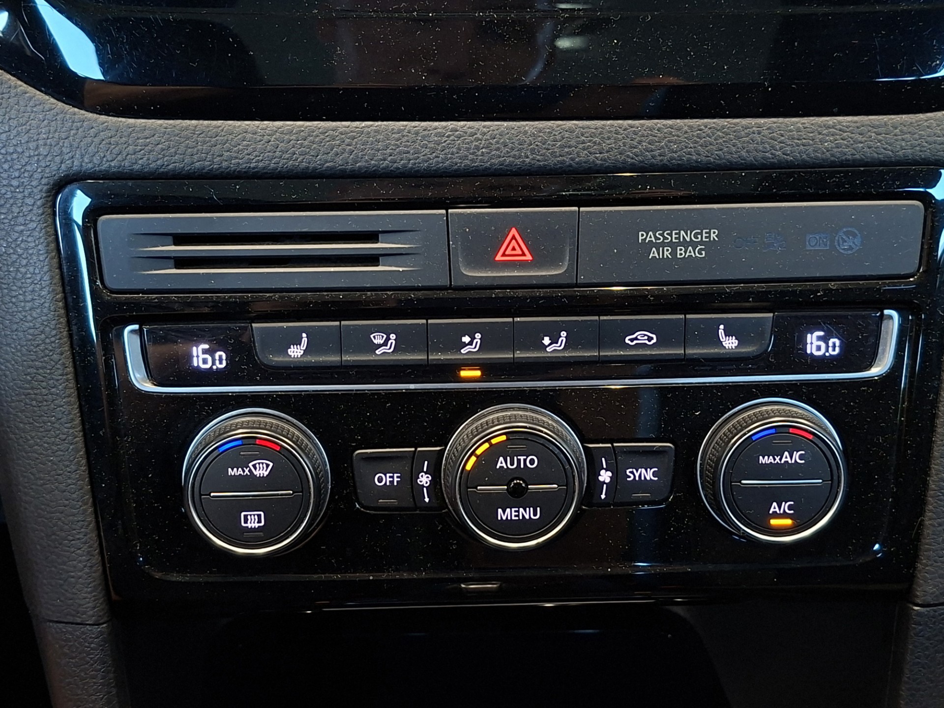 Foto van Volkswagen Golf Sportsvan