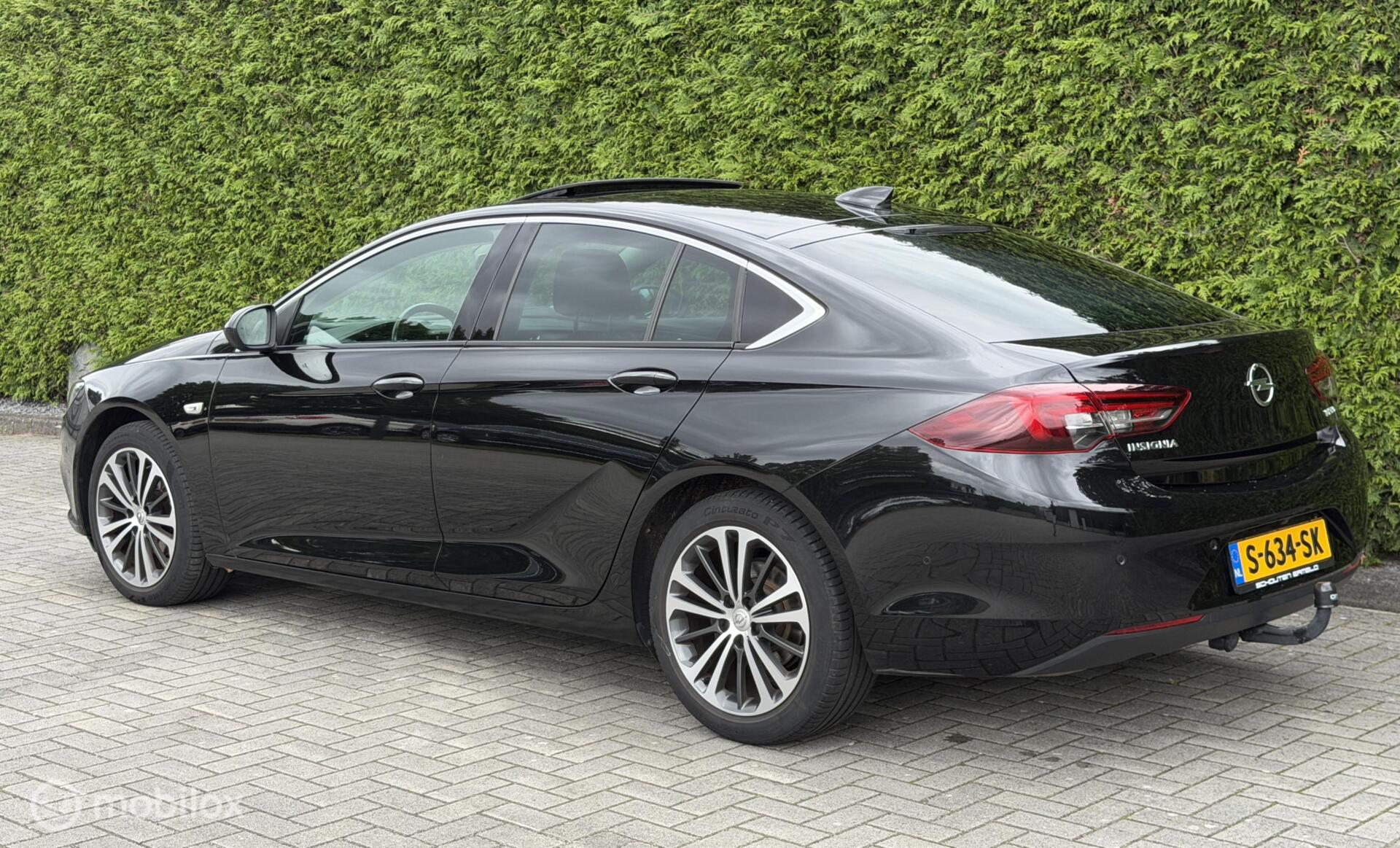 Foto van Opel Insignia Grand Sport