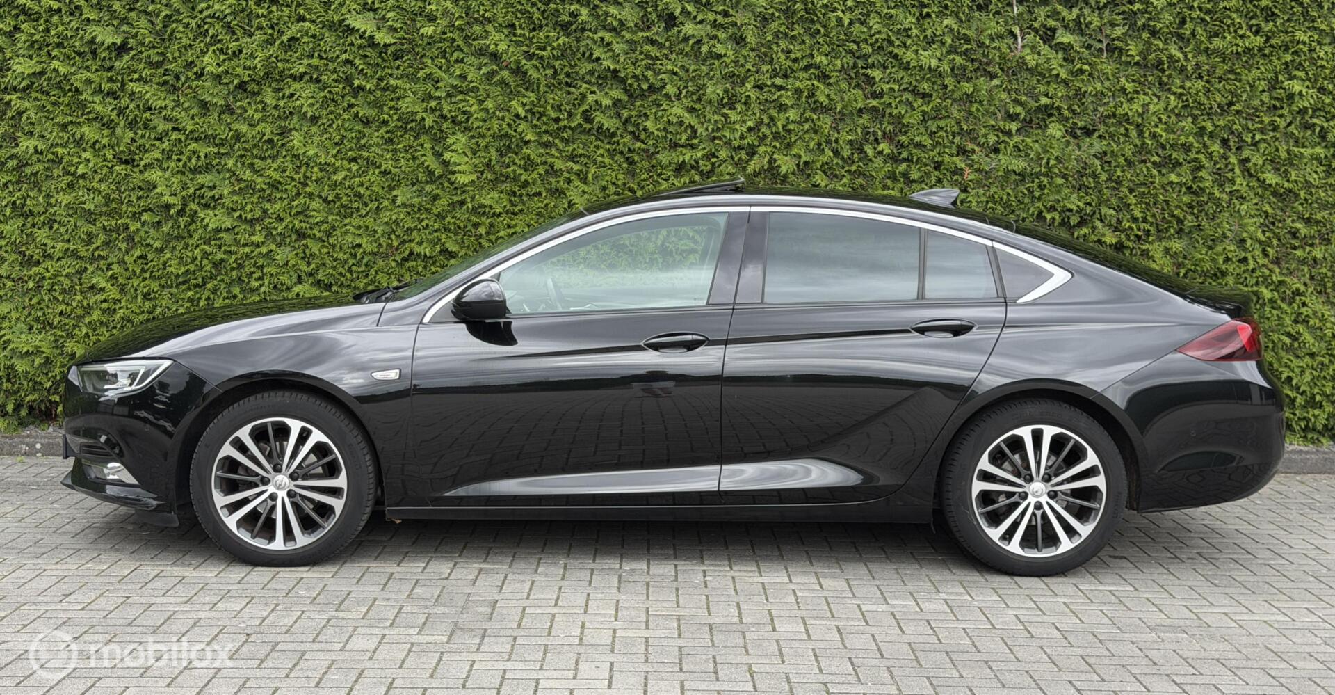 Foto van Opel Insignia Grand Sport