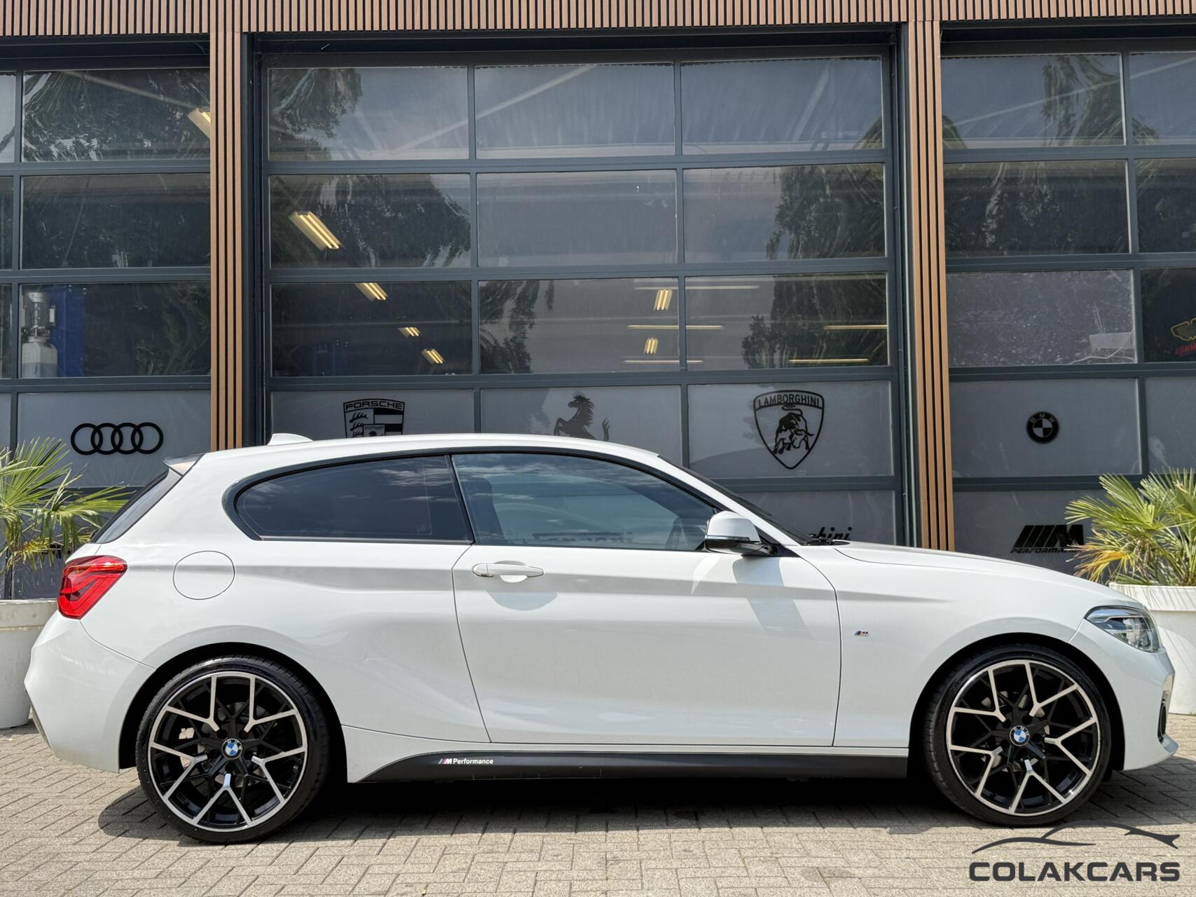 Foto van BMW 118i
