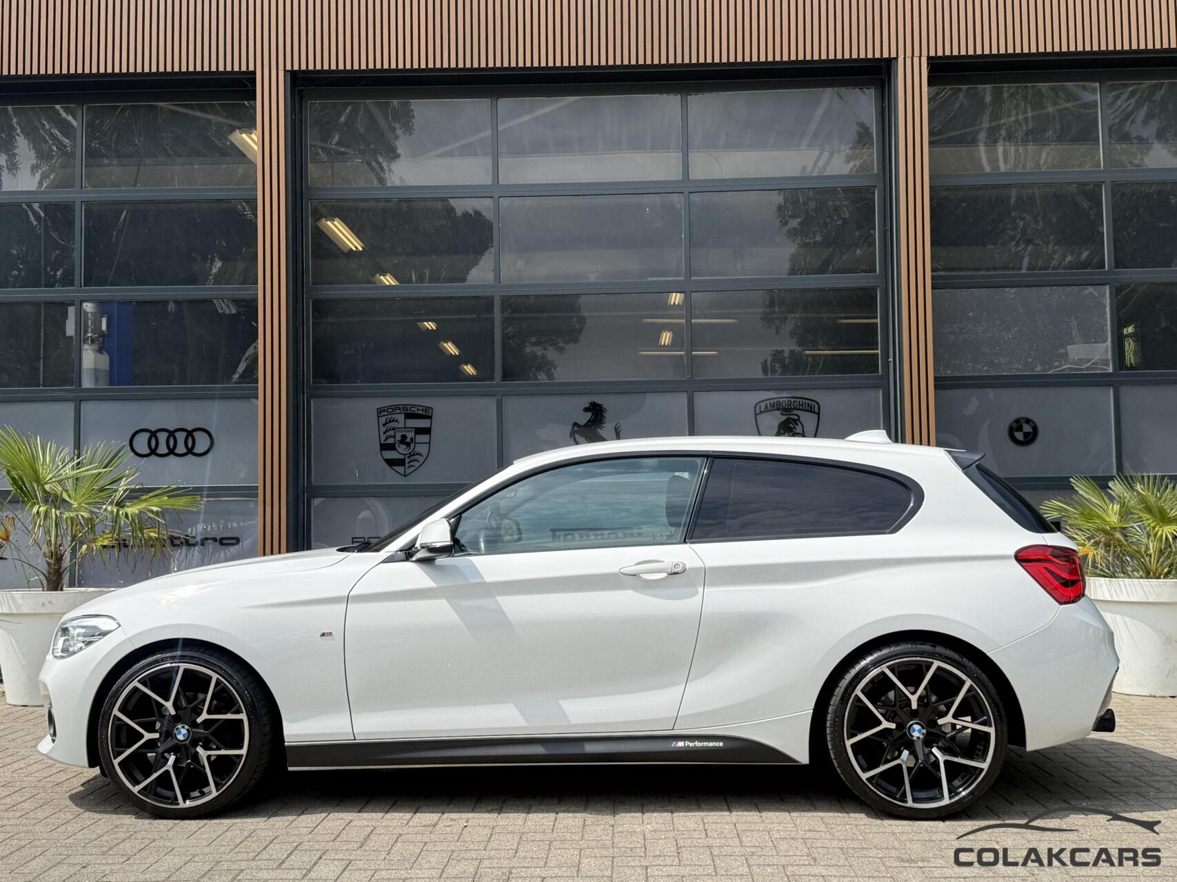 Foto van BMW 118i