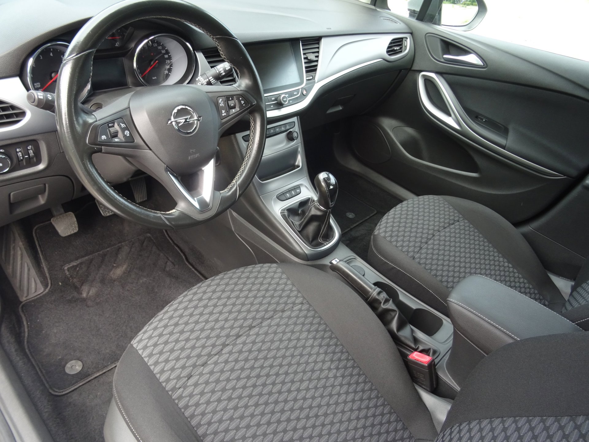 Foto van Opel Astra Sports Tourer