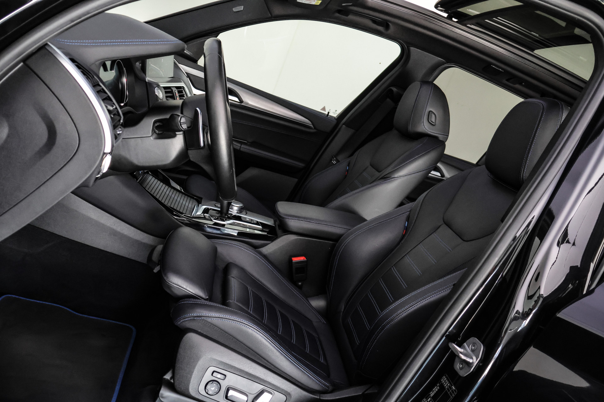Foto van BMW X3 M40i