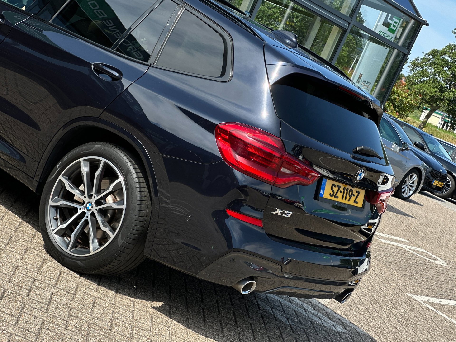 Foto van BMW X3 Xdrive20i