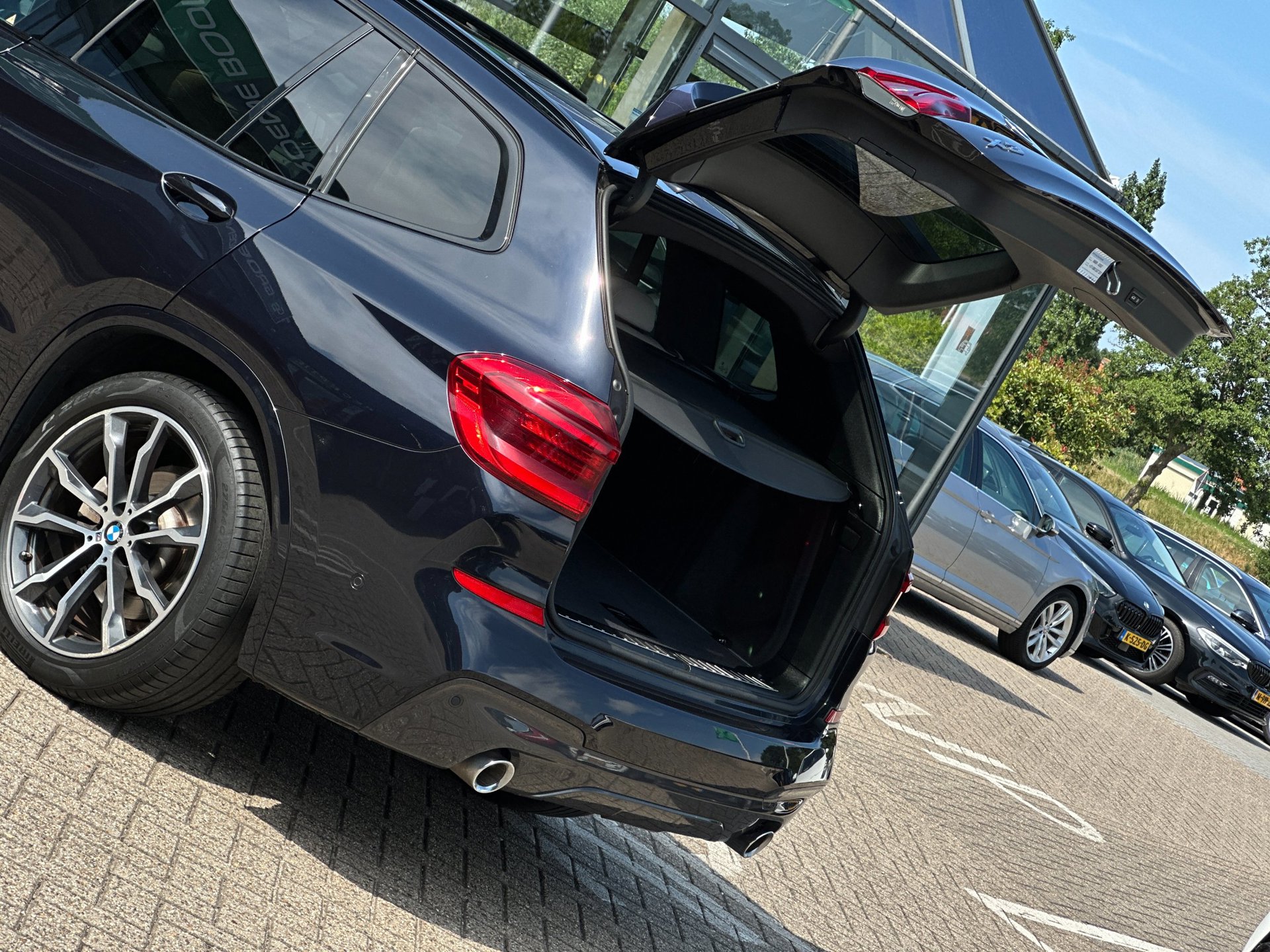 Foto van BMW X3 Xdrive20i