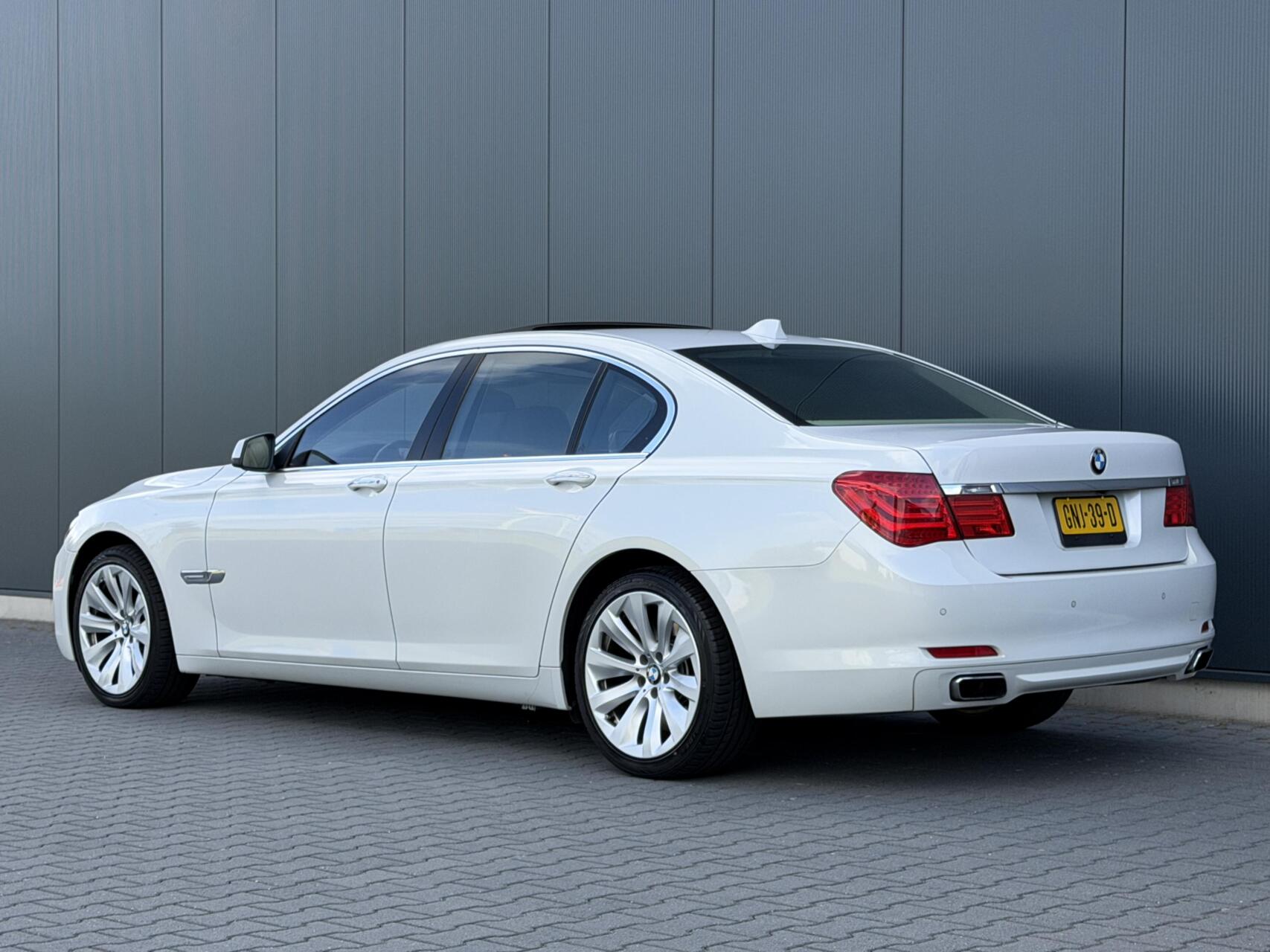 Foto van BMW Activehybrid 7