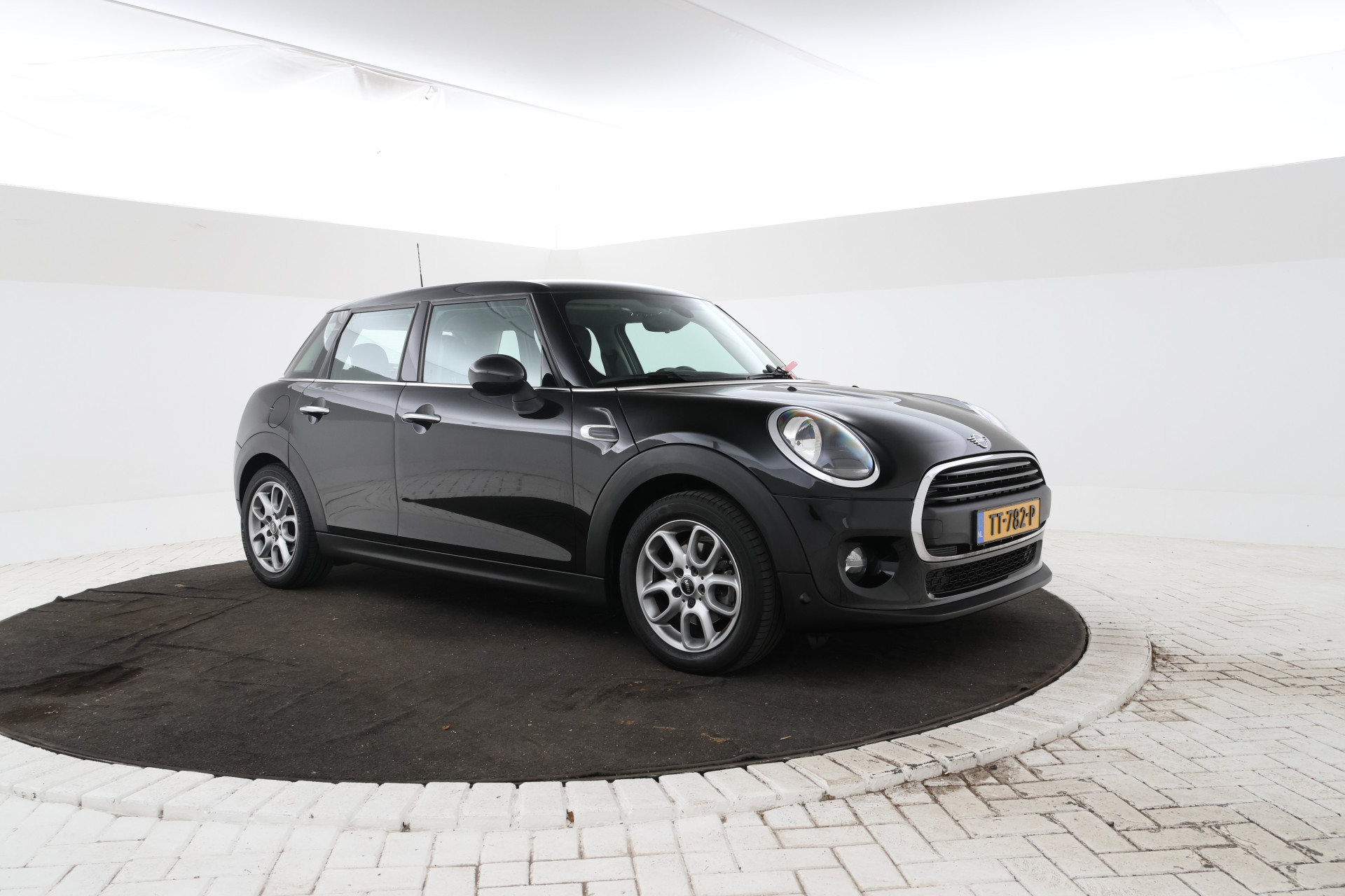 Foto van Mini One