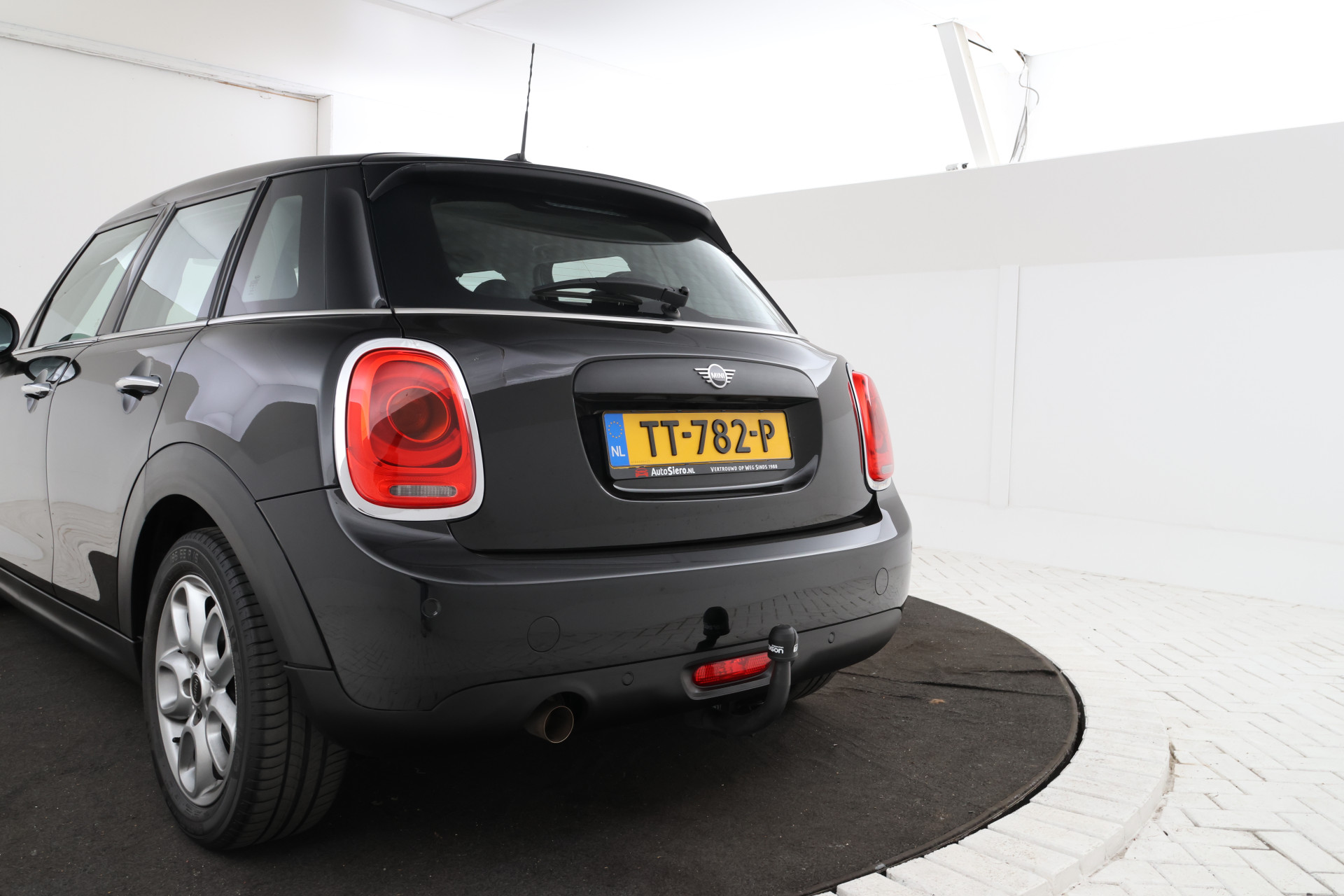 Foto van Mini One