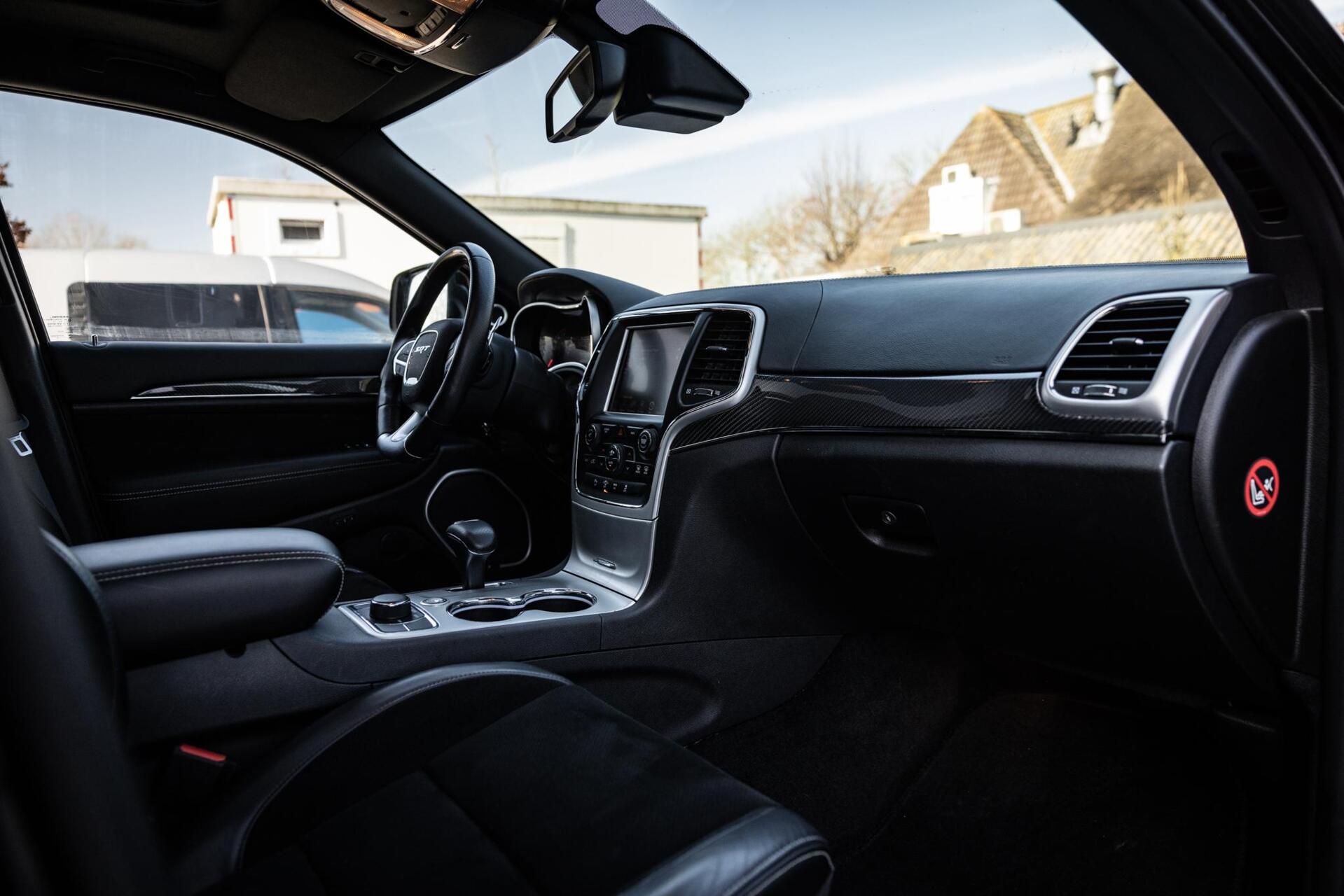 Foto van Jeep Grand Cherokee SRT