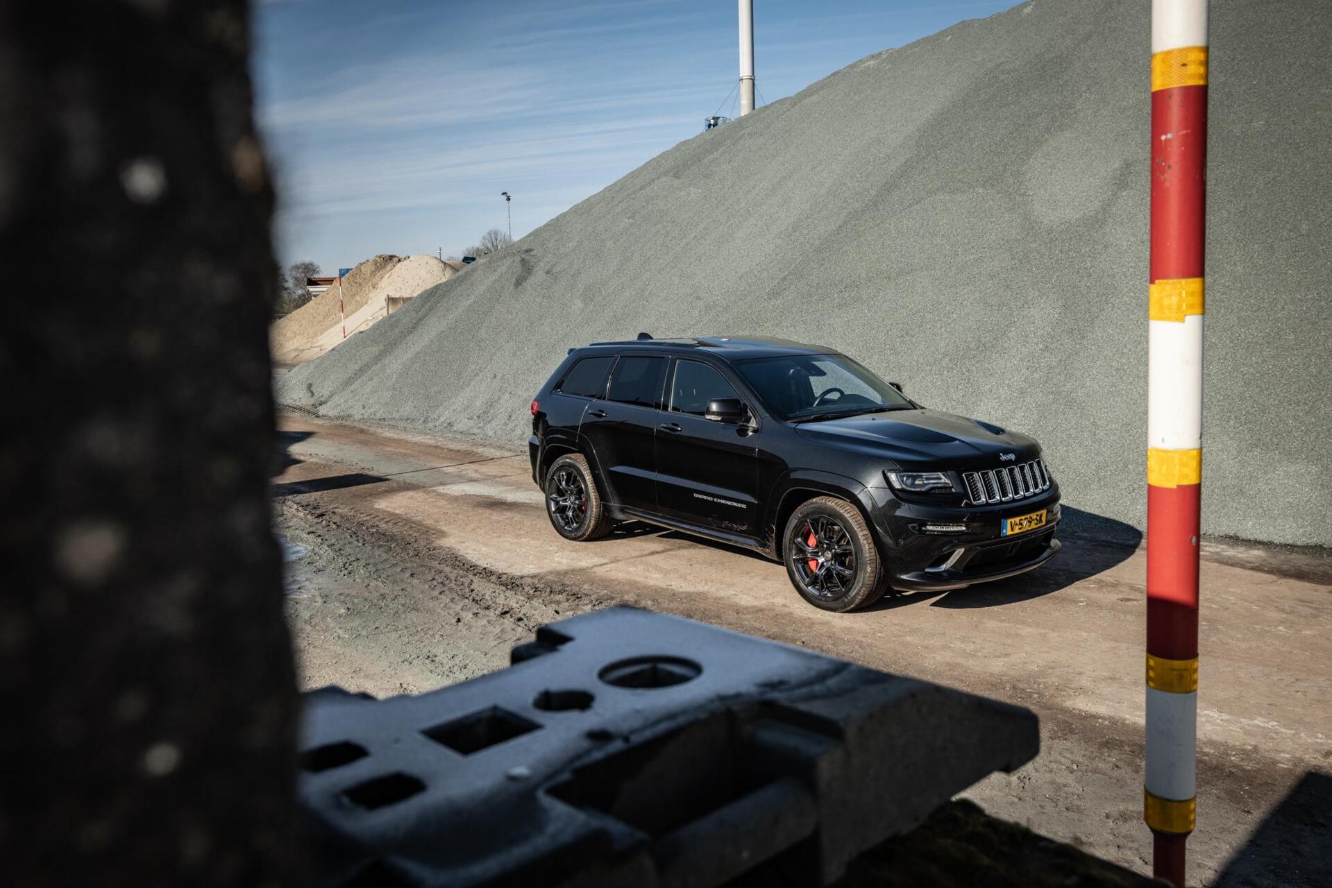 Foto van Jeep Grand Cherokee SRT