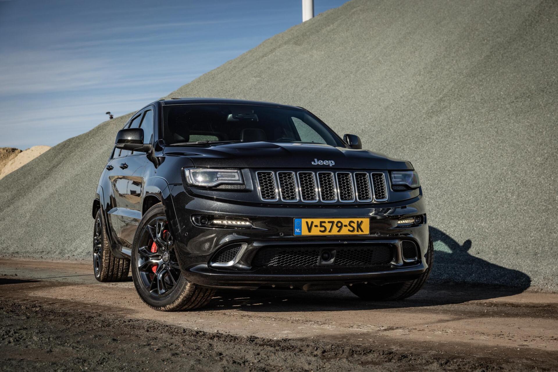 Foto van Jeep Grand Cherokee SRT