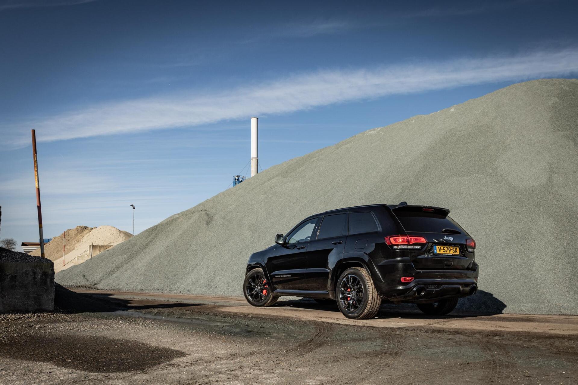 Foto van Jeep Grand Cherokee SRT