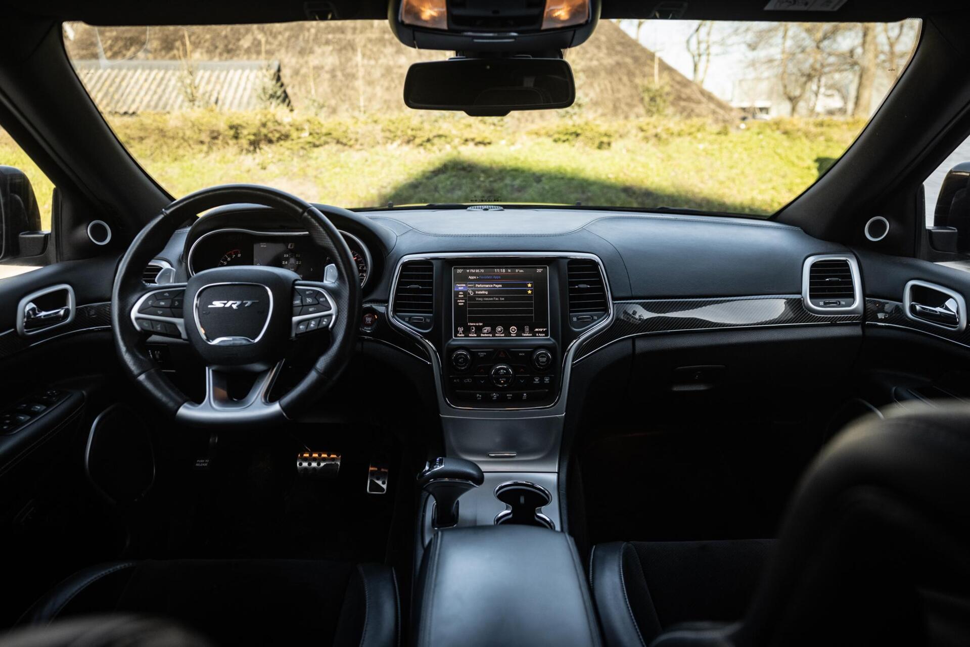 Foto van Jeep Grand Cherokee SRT