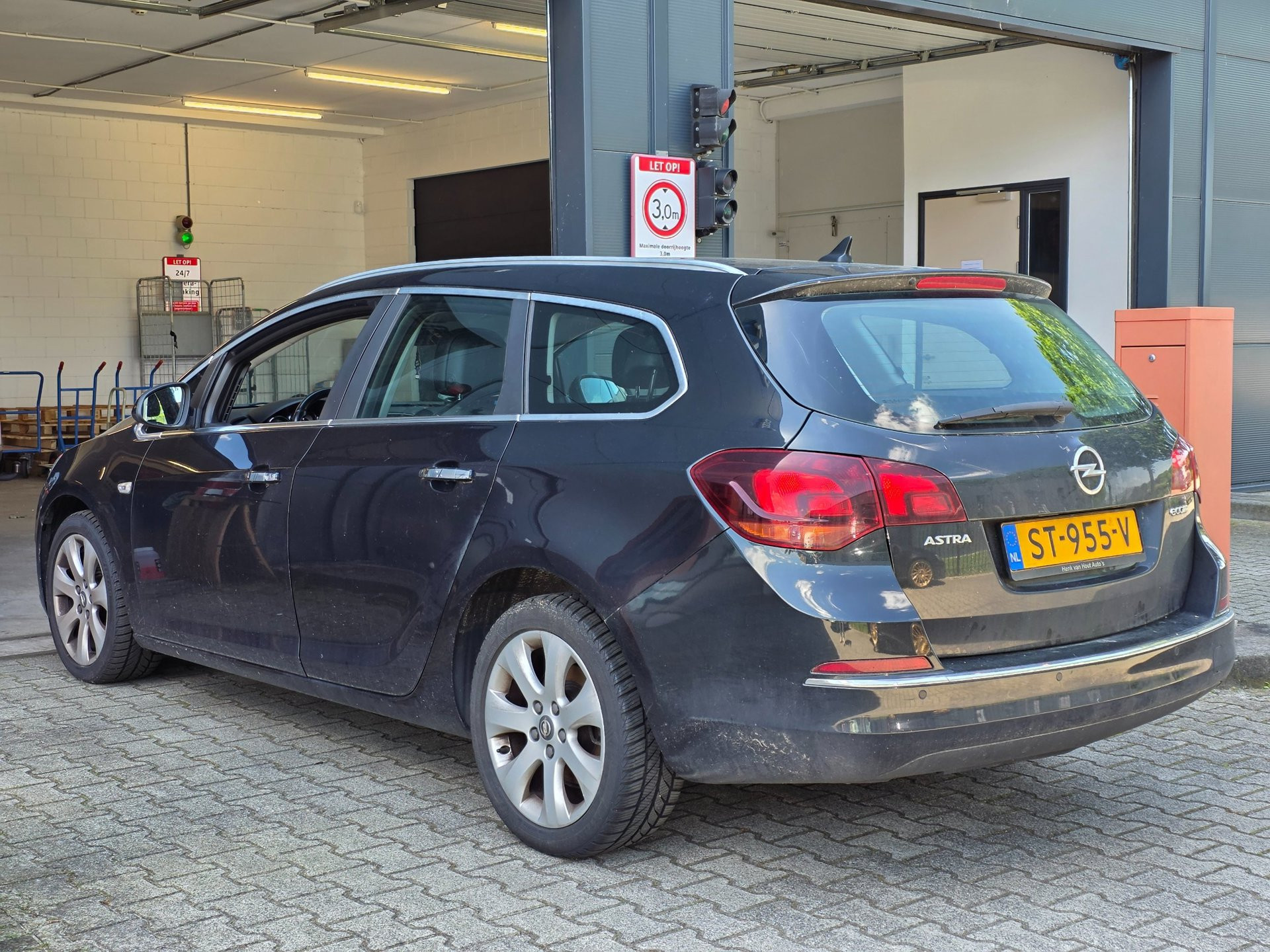 Foto van Opel Astra Sports Tourer
