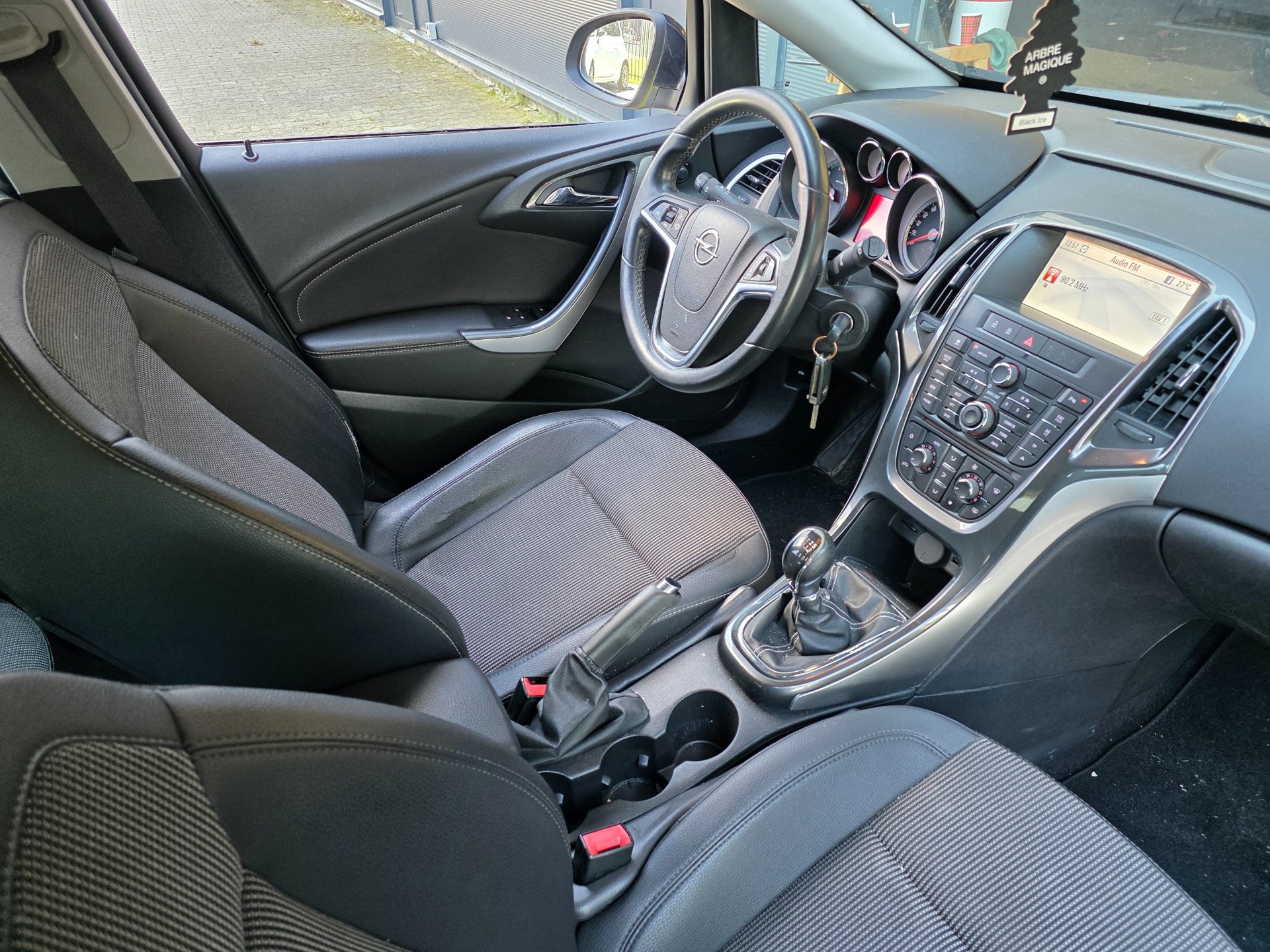 Foto van Opel Astra Sports Tourer