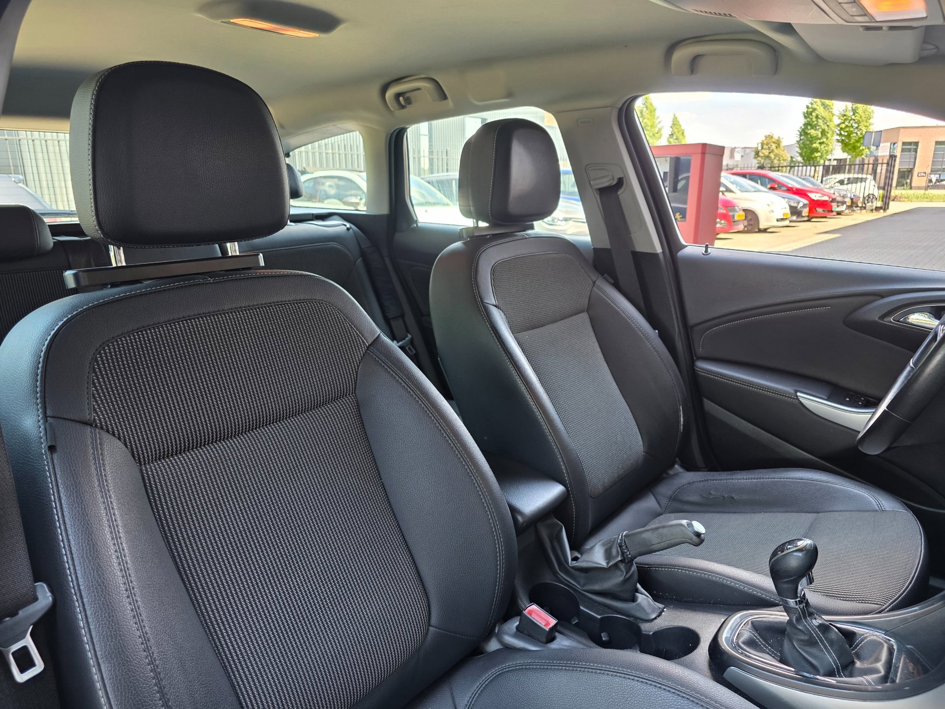 Foto van Opel Astra Sports Tourer