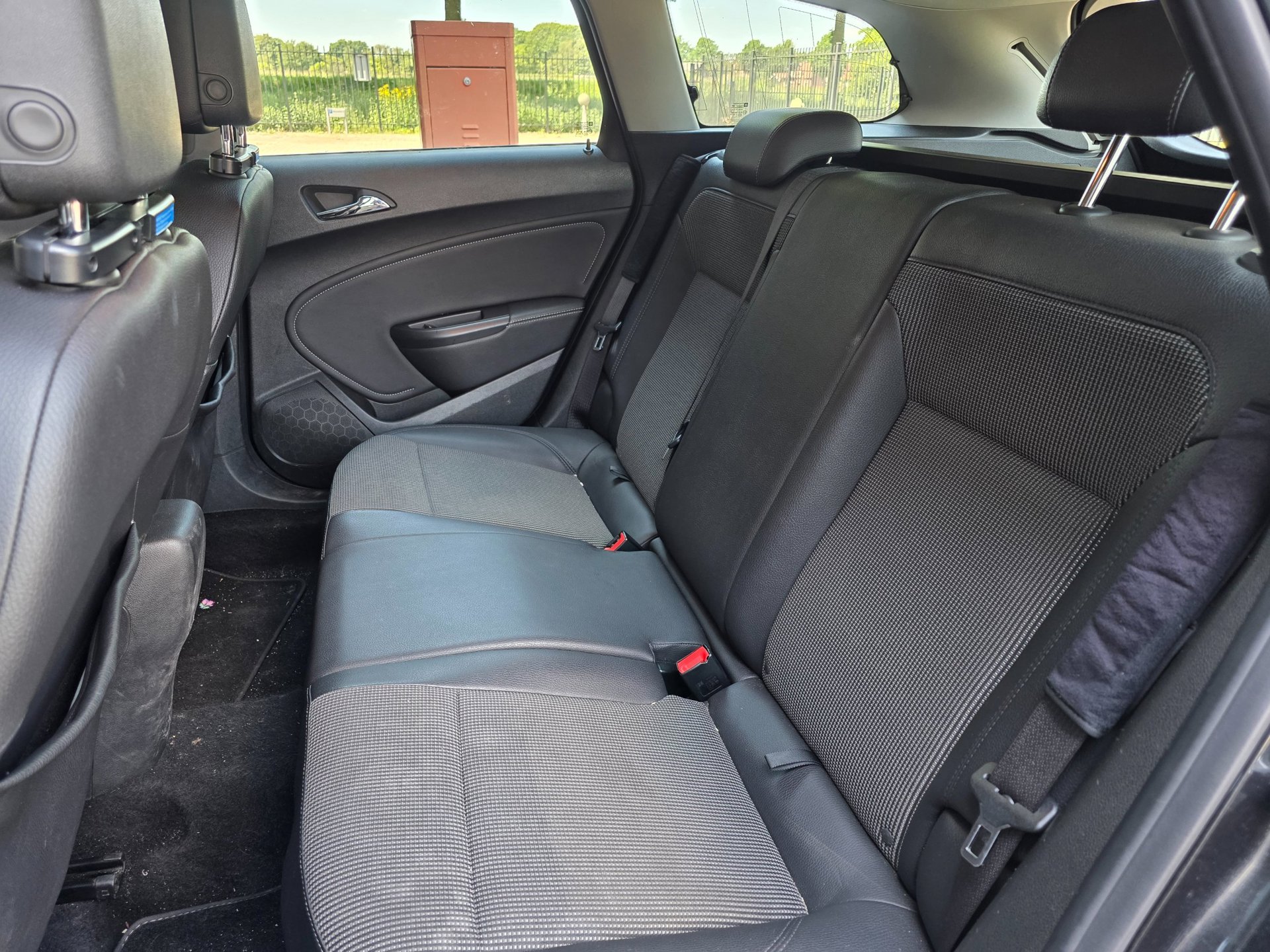 Foto van Opel Astra Sports Tourer