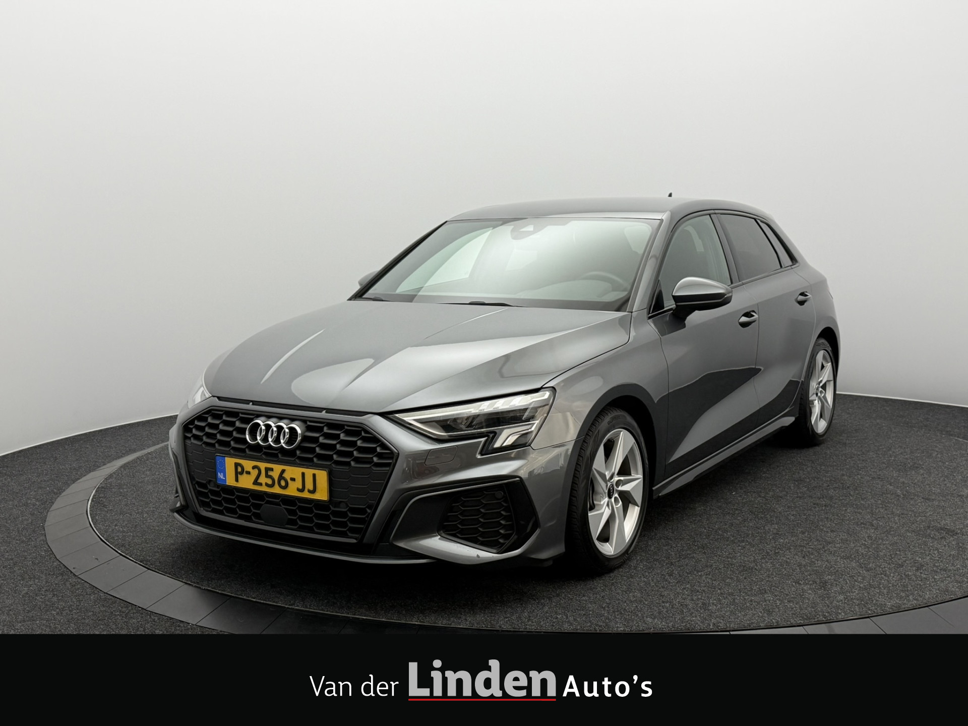 Audi A3 Sportback 35 TFSI 150PK S Edition | Automaat | Matrix-Led | Navigatie | Adaptive Cruise Control 2022 - voorkant