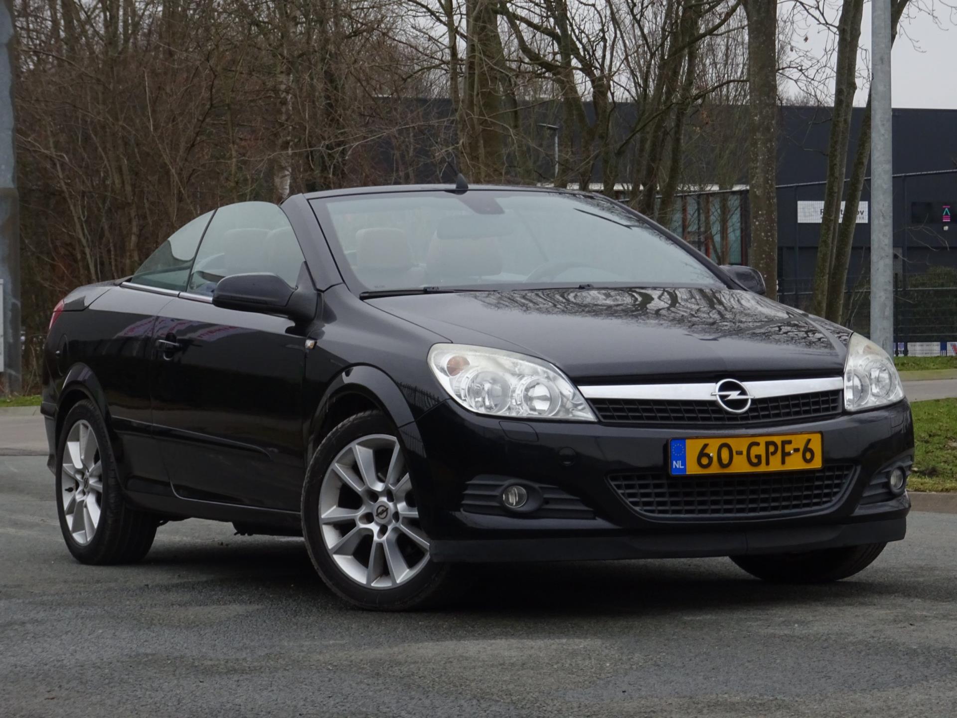 Foto van Opel Astra Twin Top