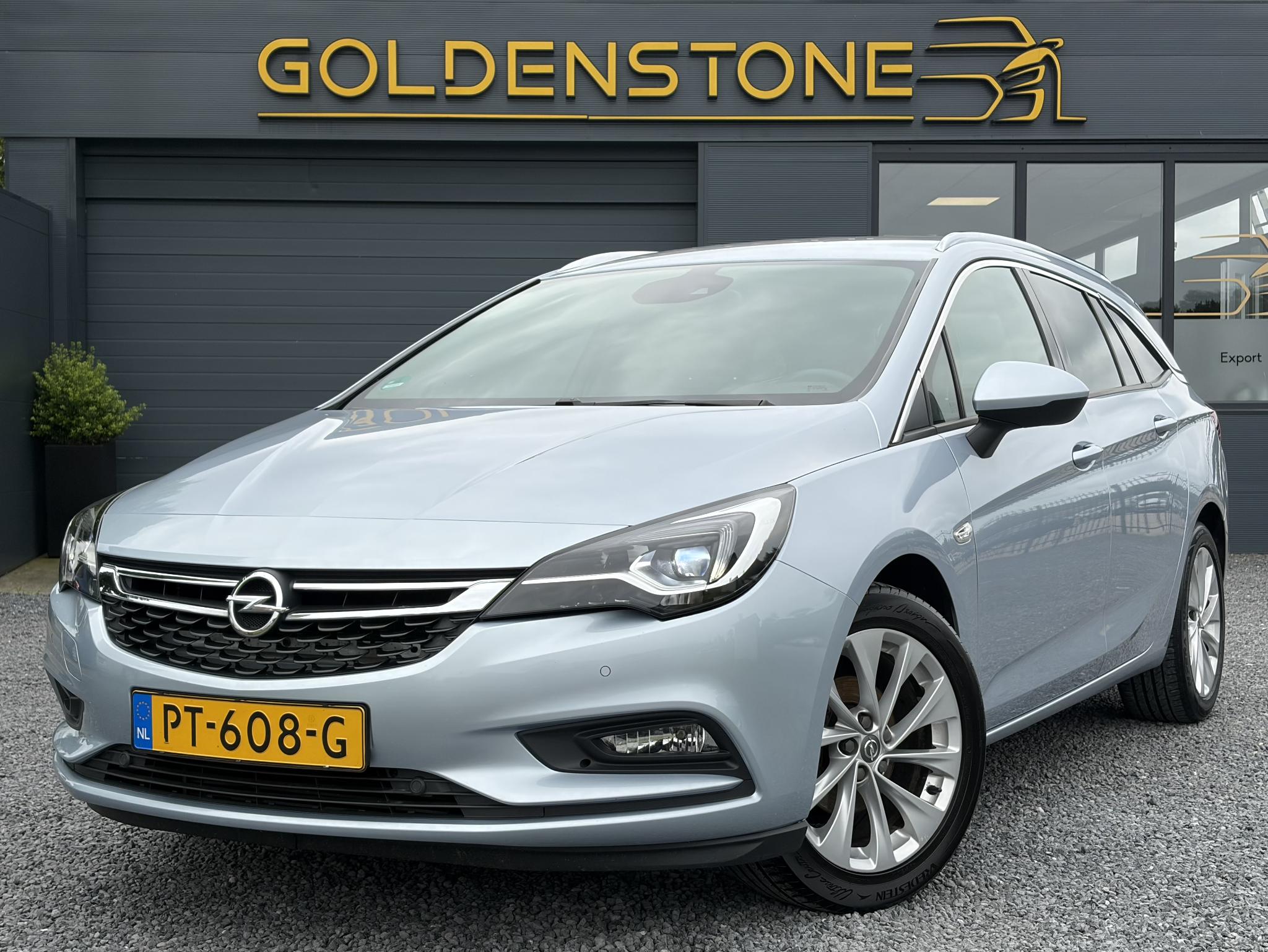 Foto van OPEL ASTRA SPORTS TOURER+