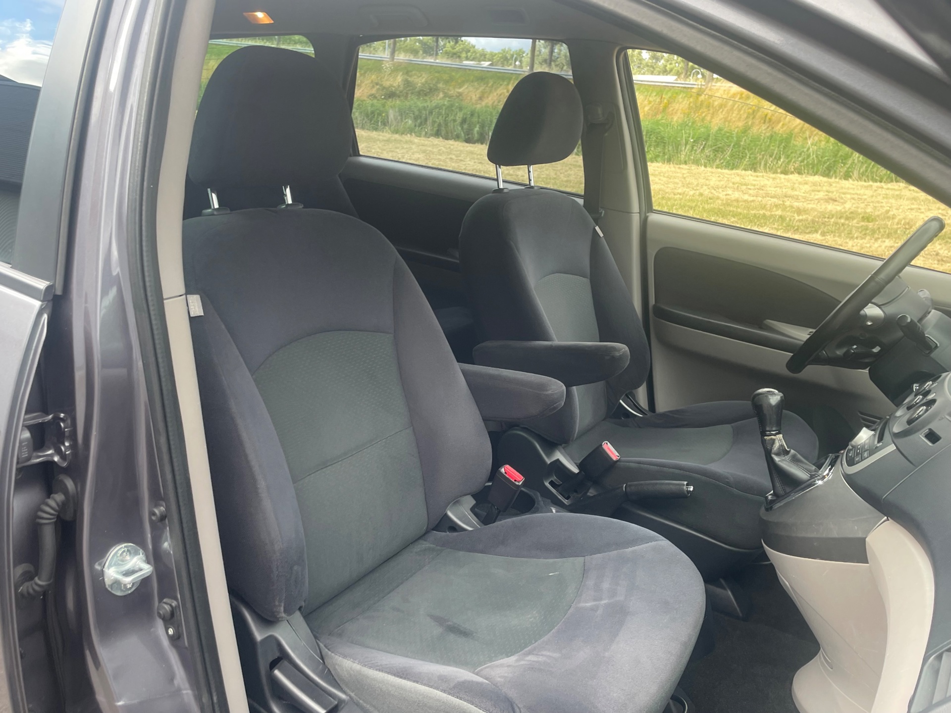 Foto van Mitsubishi Mitsubishi Grandis