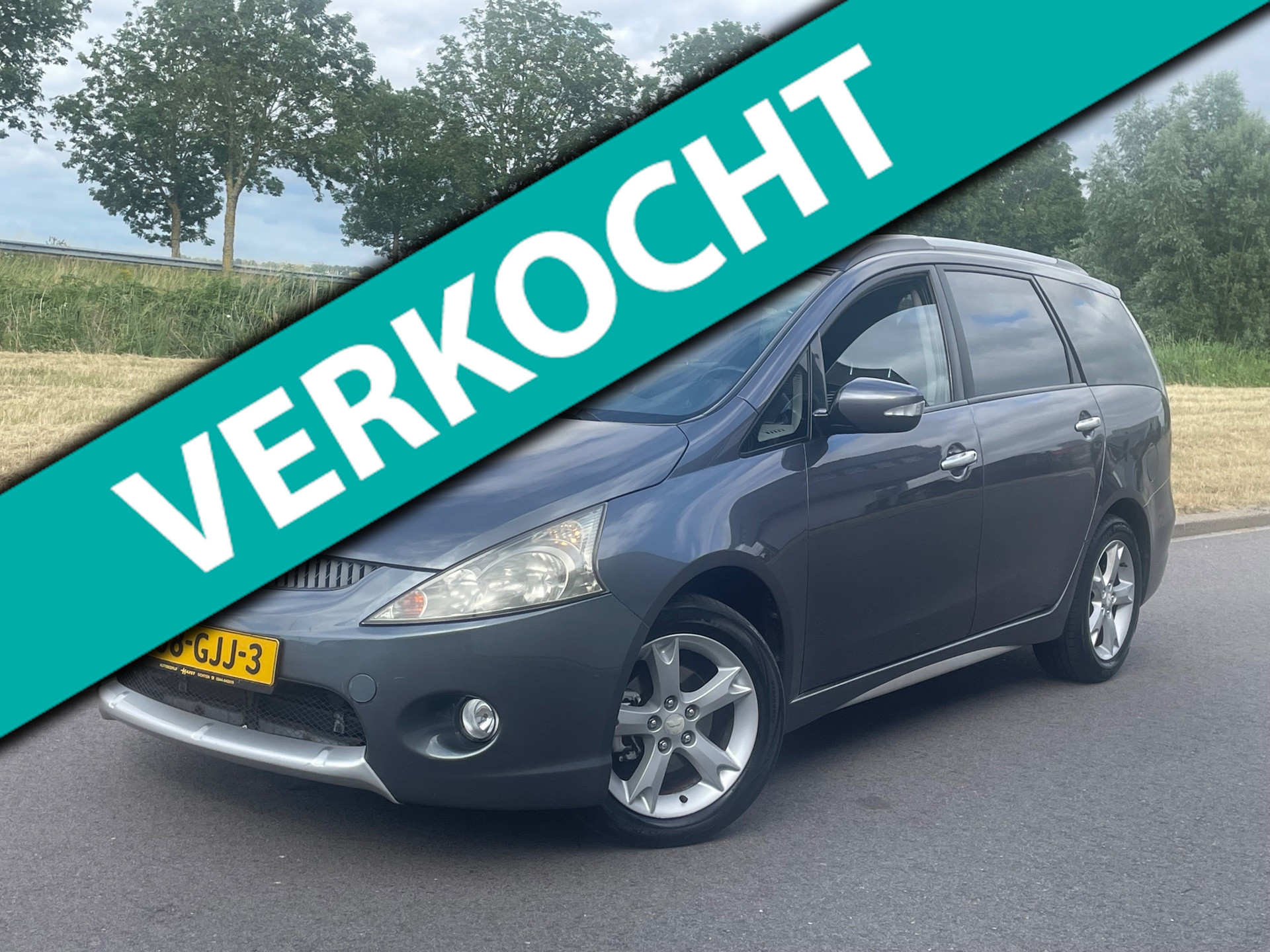 Mitsubishi Mitsubishi Grandis 2.4-16V Sport 7 Zitter Airco Cruisecontrol 2008 - voorkant