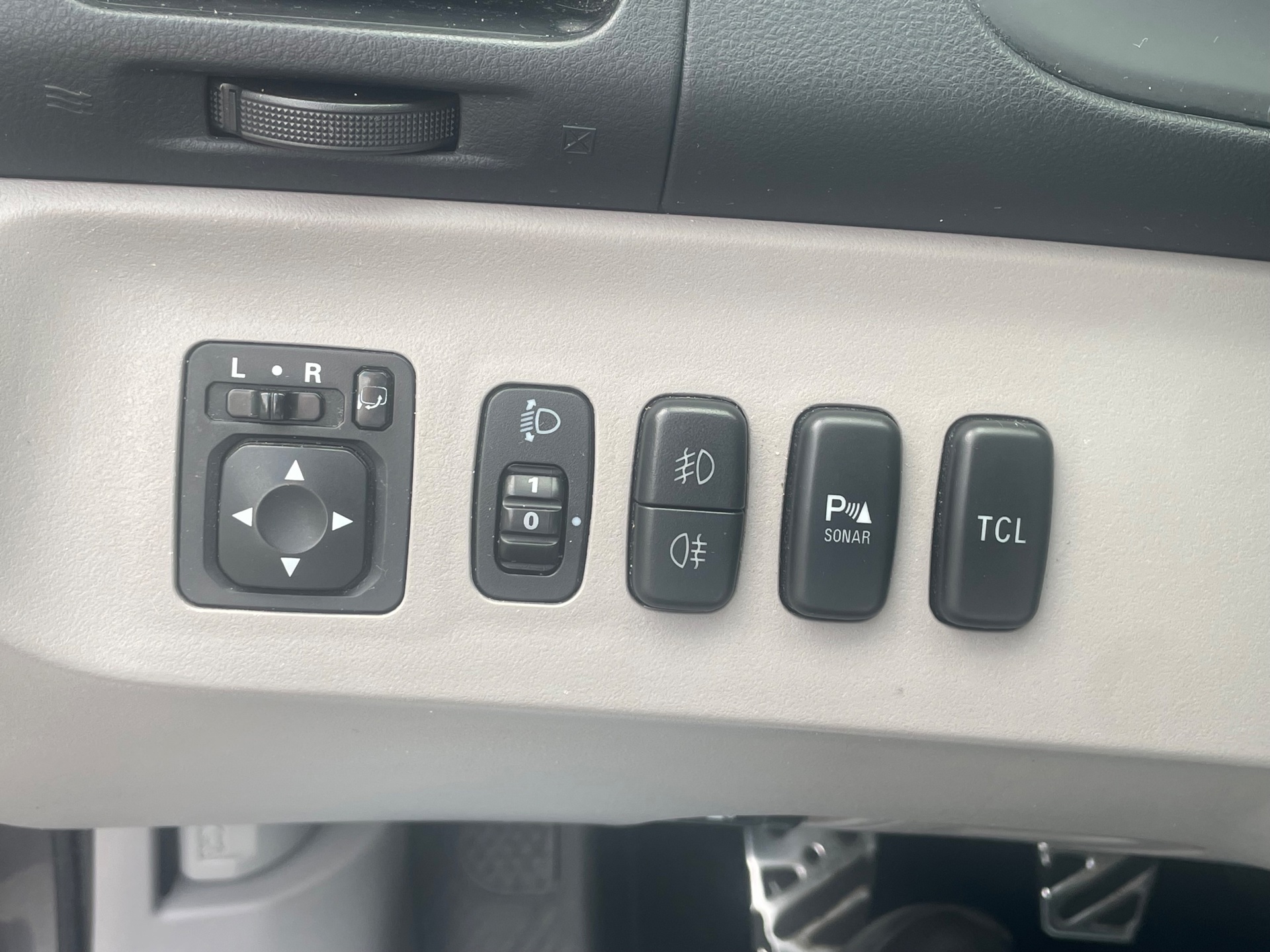 Foto van Mitsubishi Mitsubishi Grandis