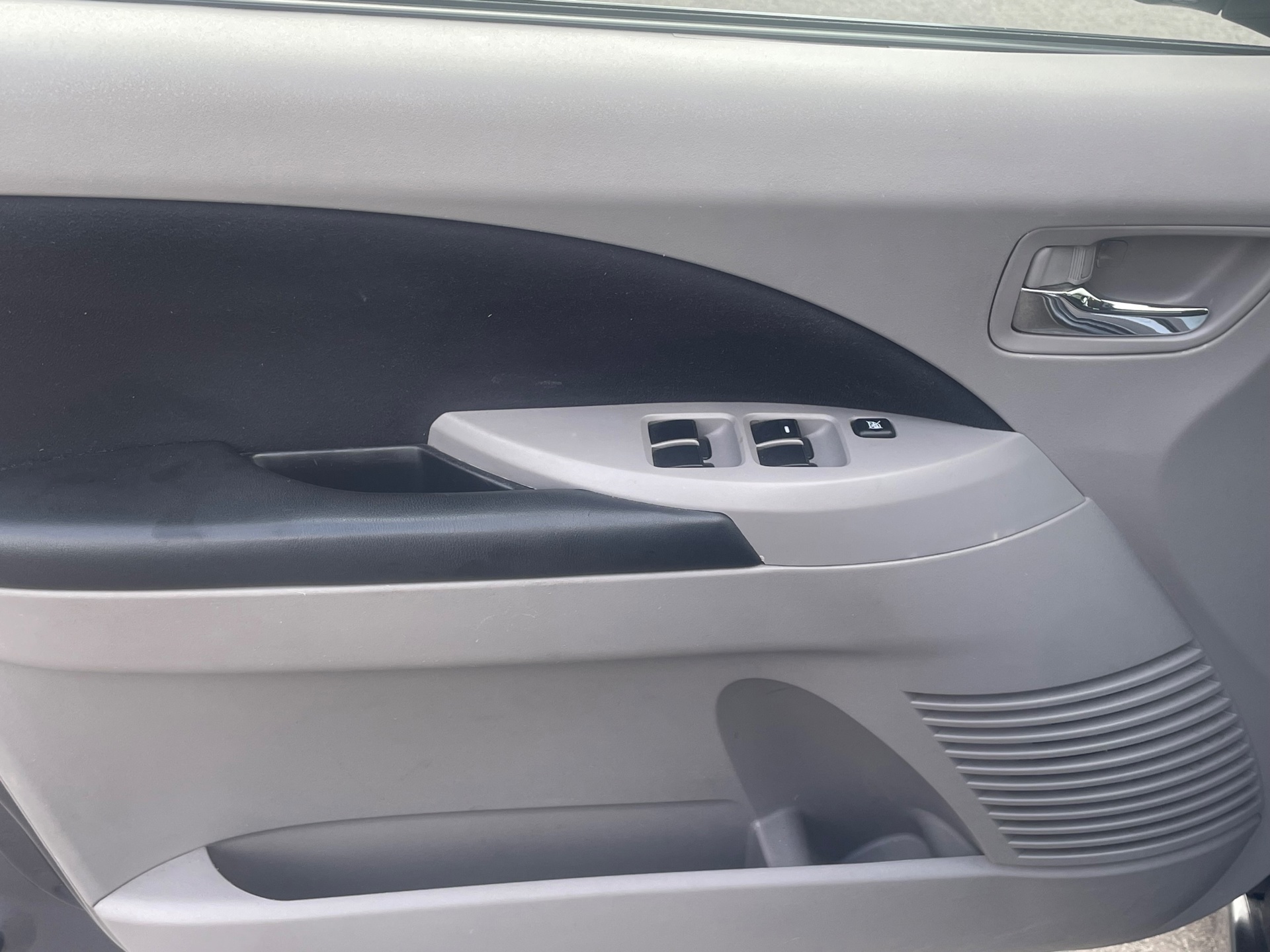 Foto van Mitsubishi Mitsubishi Grandis