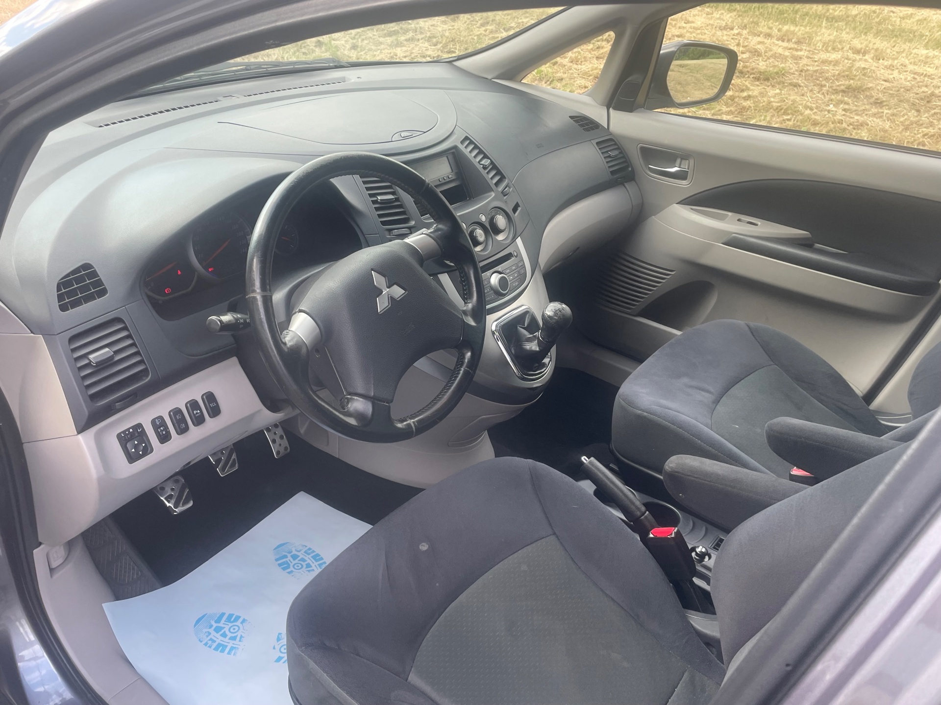 Foto van Mitsubishi Mitsubishi Grandis