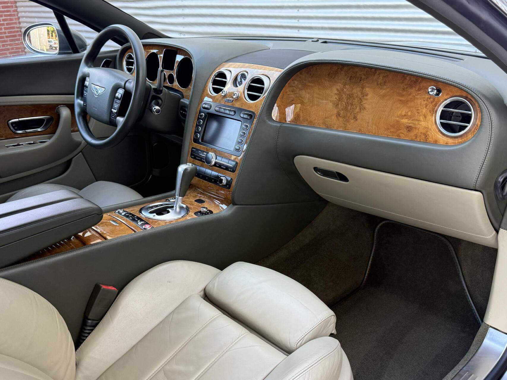 Foto van Bentley Bentley Continental GT