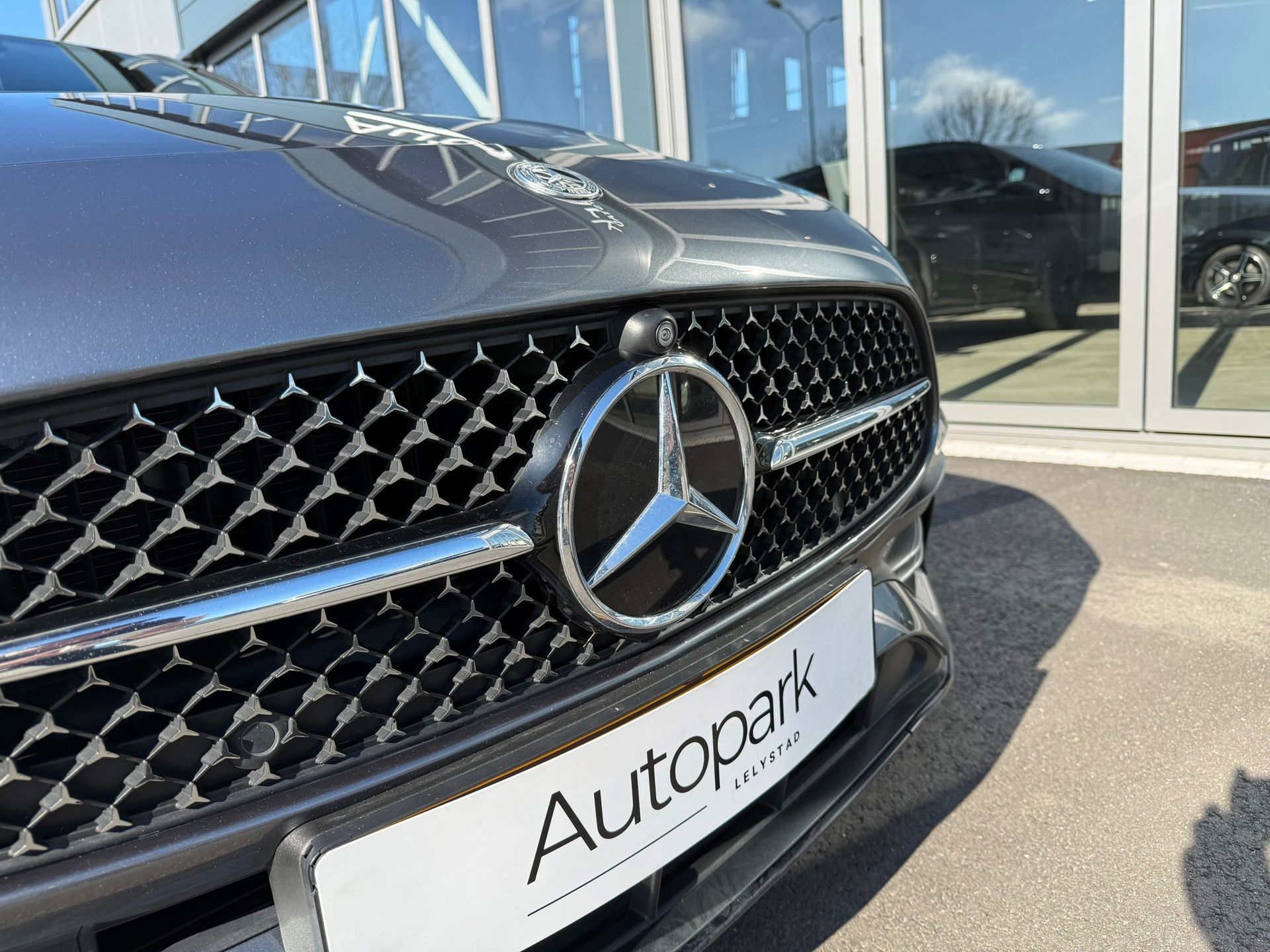 Foto van Mercedes-Benz C 200