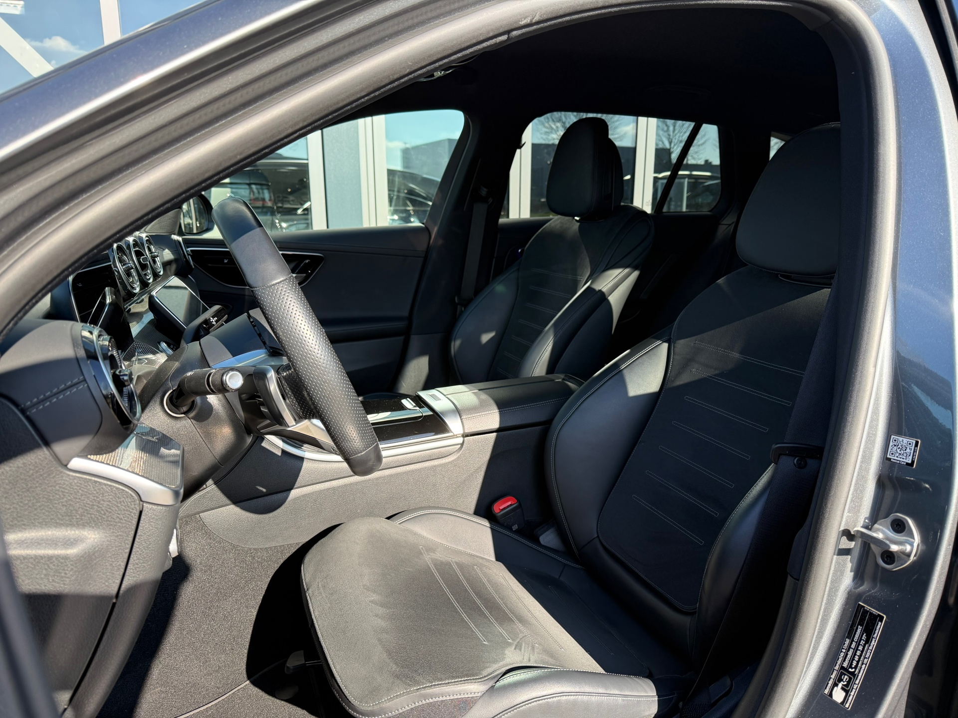 Foto van Mercedes-Benz C 200