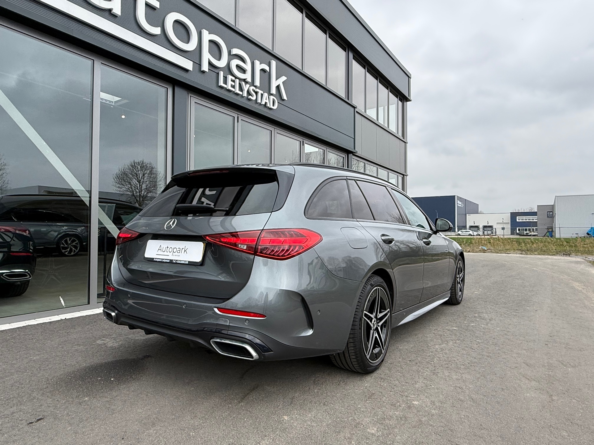 Foto van Mercedes-Benz C 200