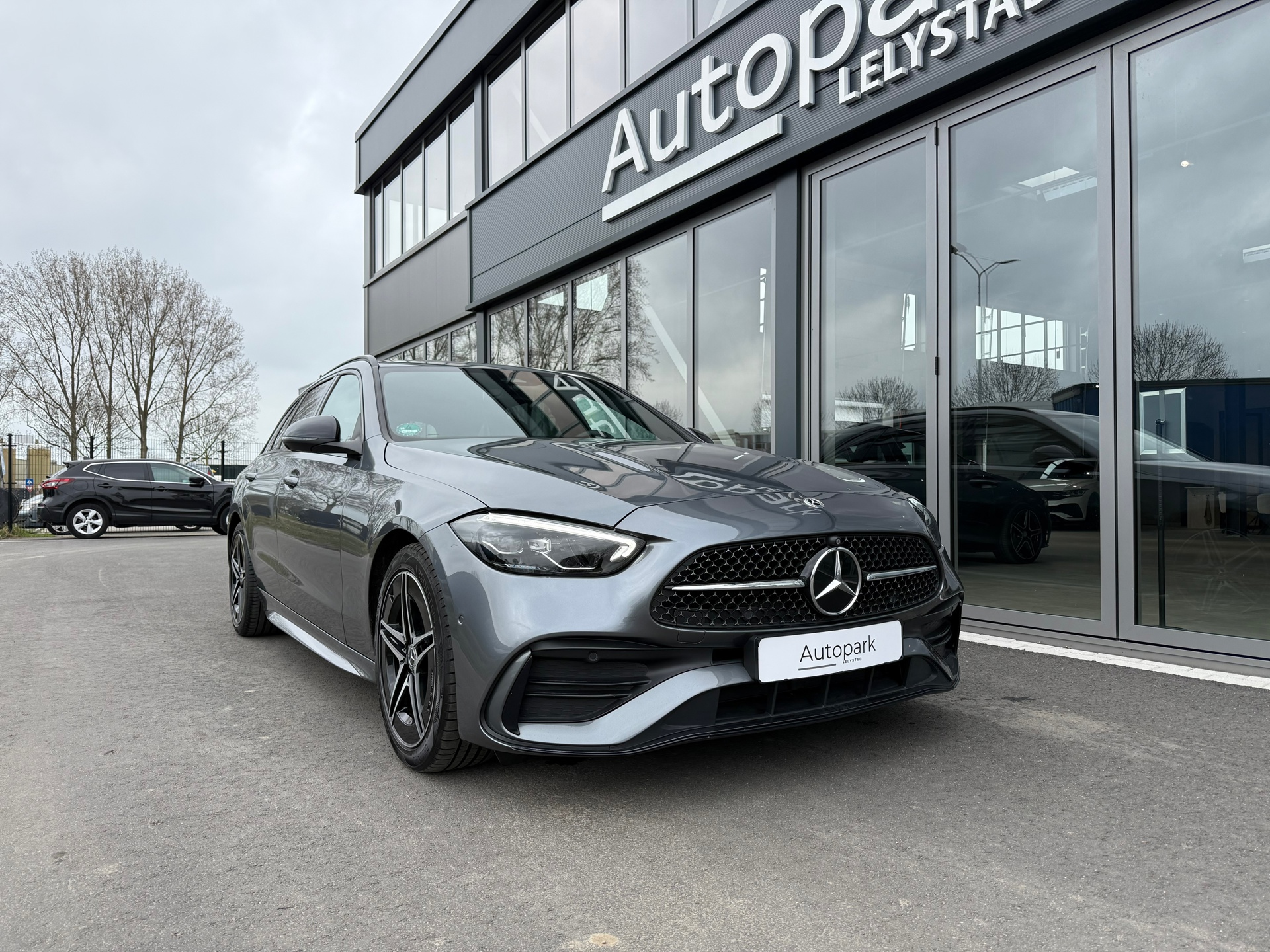 Foto van Mercedes-Benz C 200