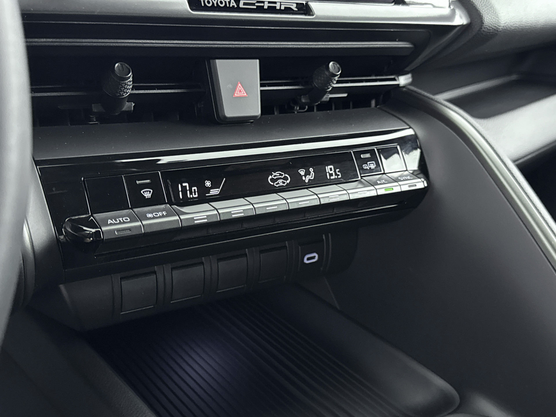 Foto van Toyota Toyota C-hr