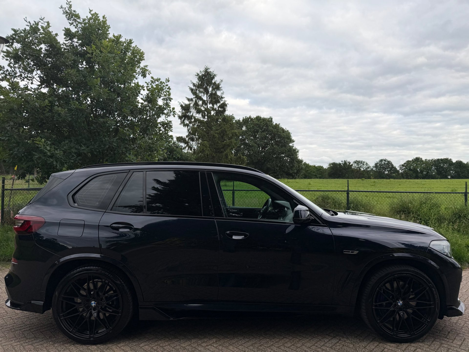 Foto van BMW X5 Xdrive45e