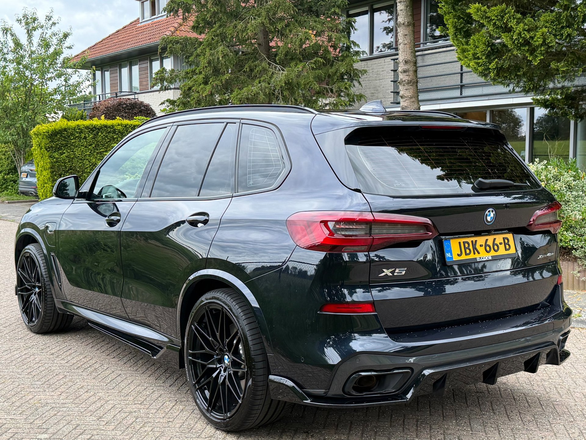 Foto van BMW X5 Xdrive45e