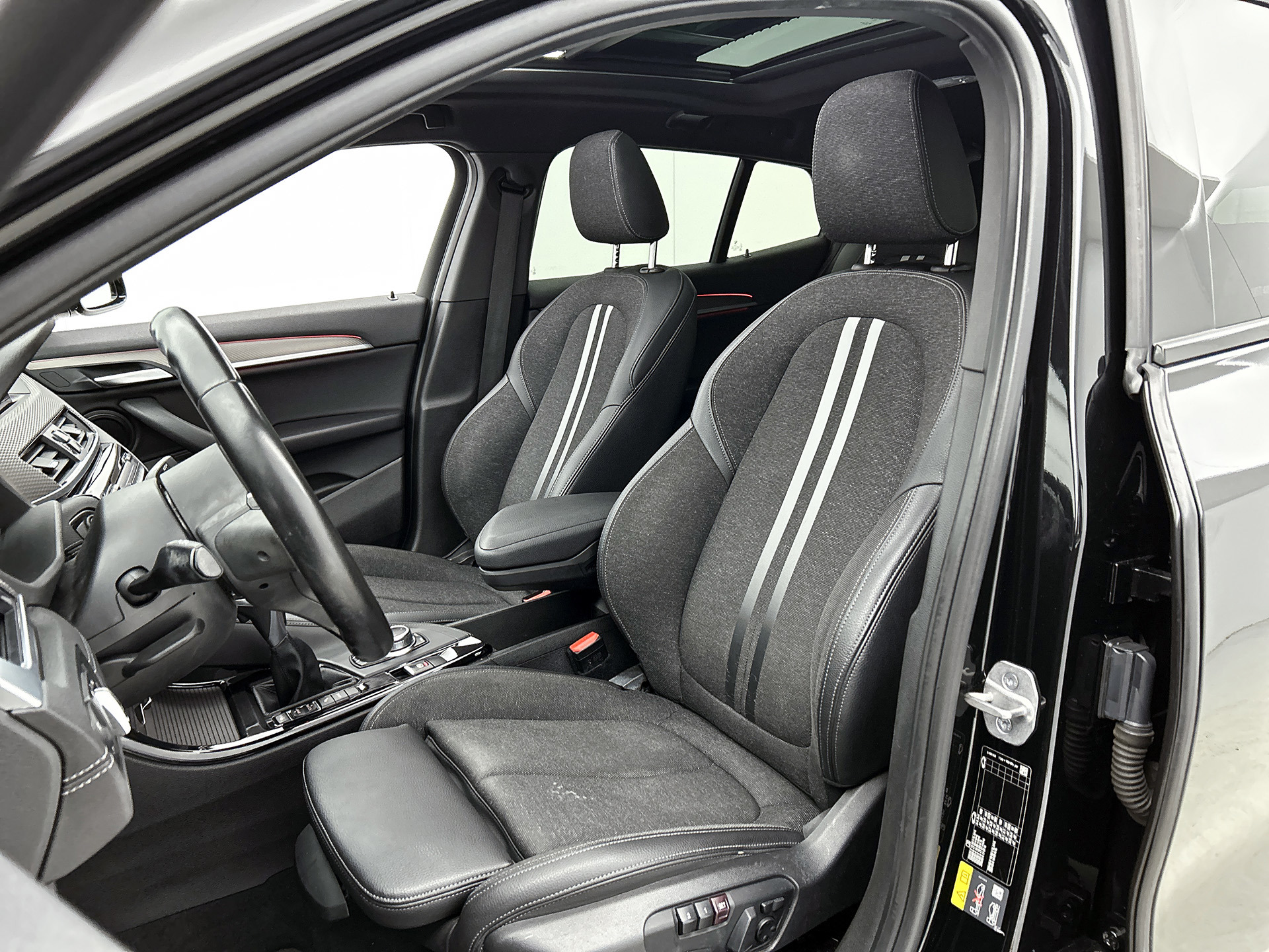 Foto van BMW X2 Xdrive25e