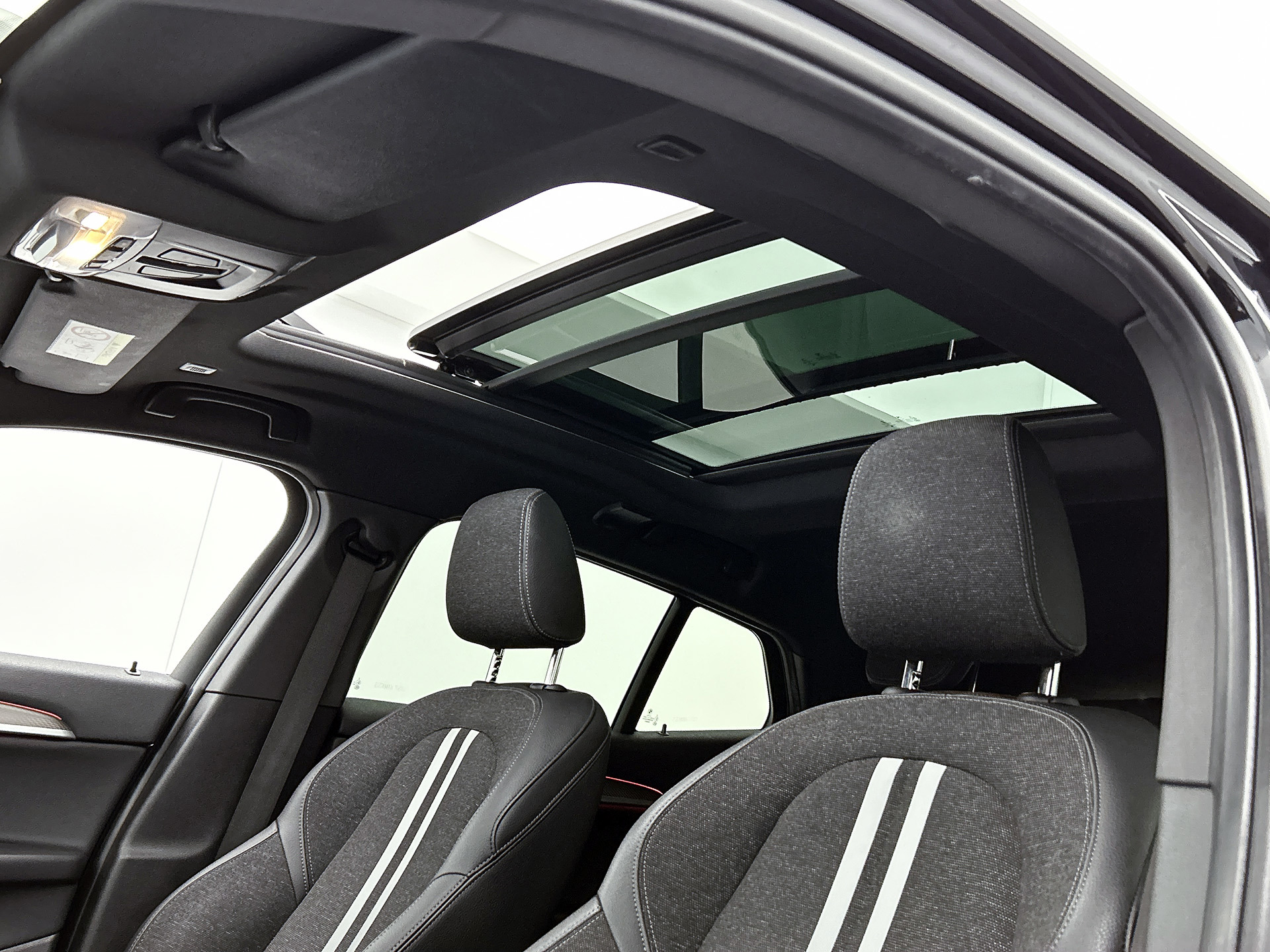 Foto van BMW X2 Xdrive25e