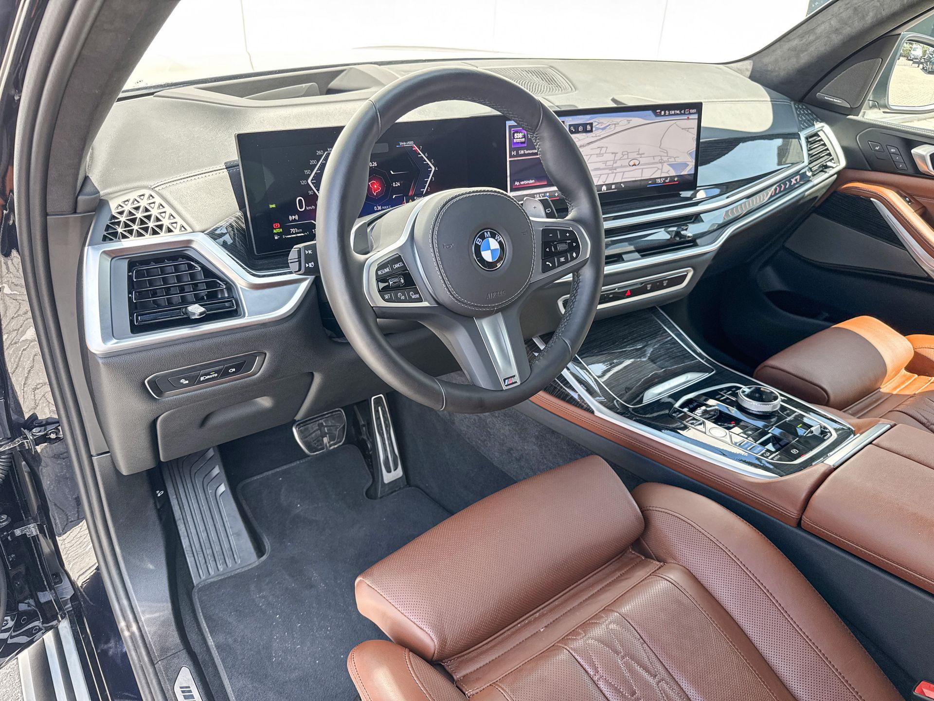 Foto van BMW X7 Xdrive40i