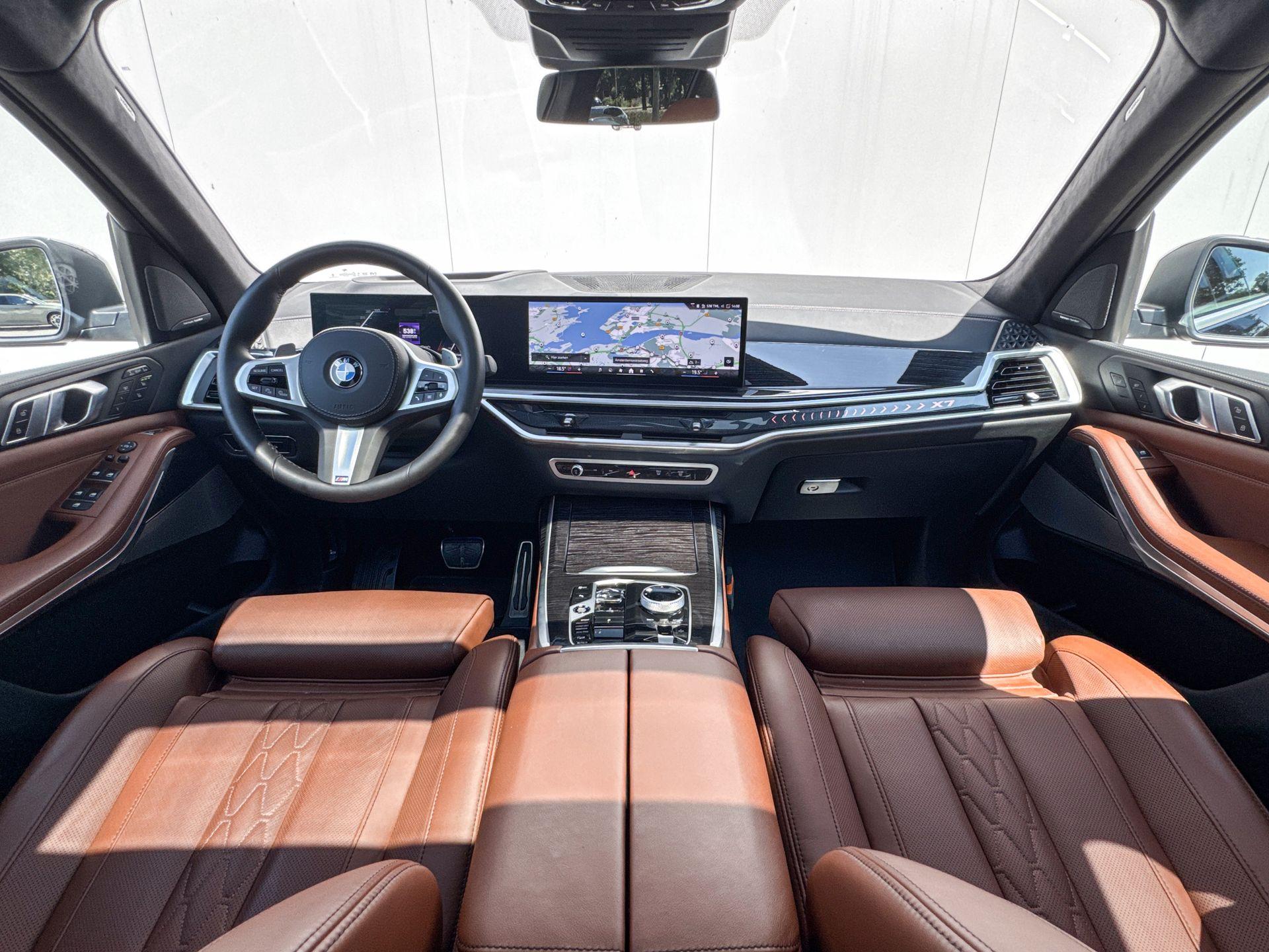 Foto van BMW X7 Xdrive40i